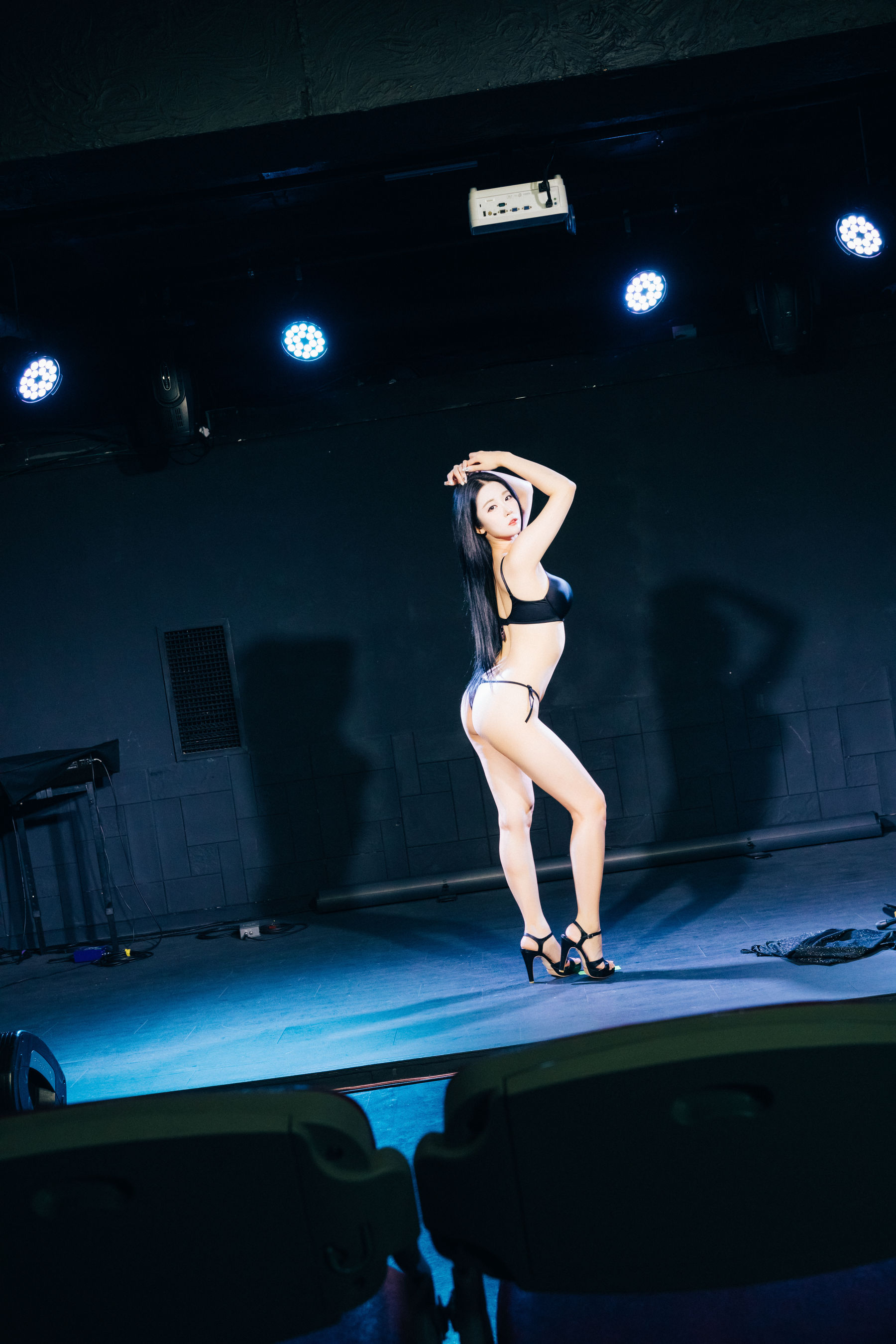 [LOOZY] Bomi - Covert stage/(147P)