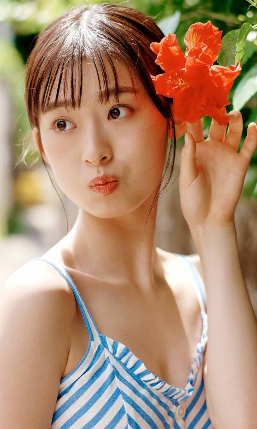 [PB写真集] Ayaka Imoto 井本彩花「ヒロインは凛として美しい17歳。」/(64P)