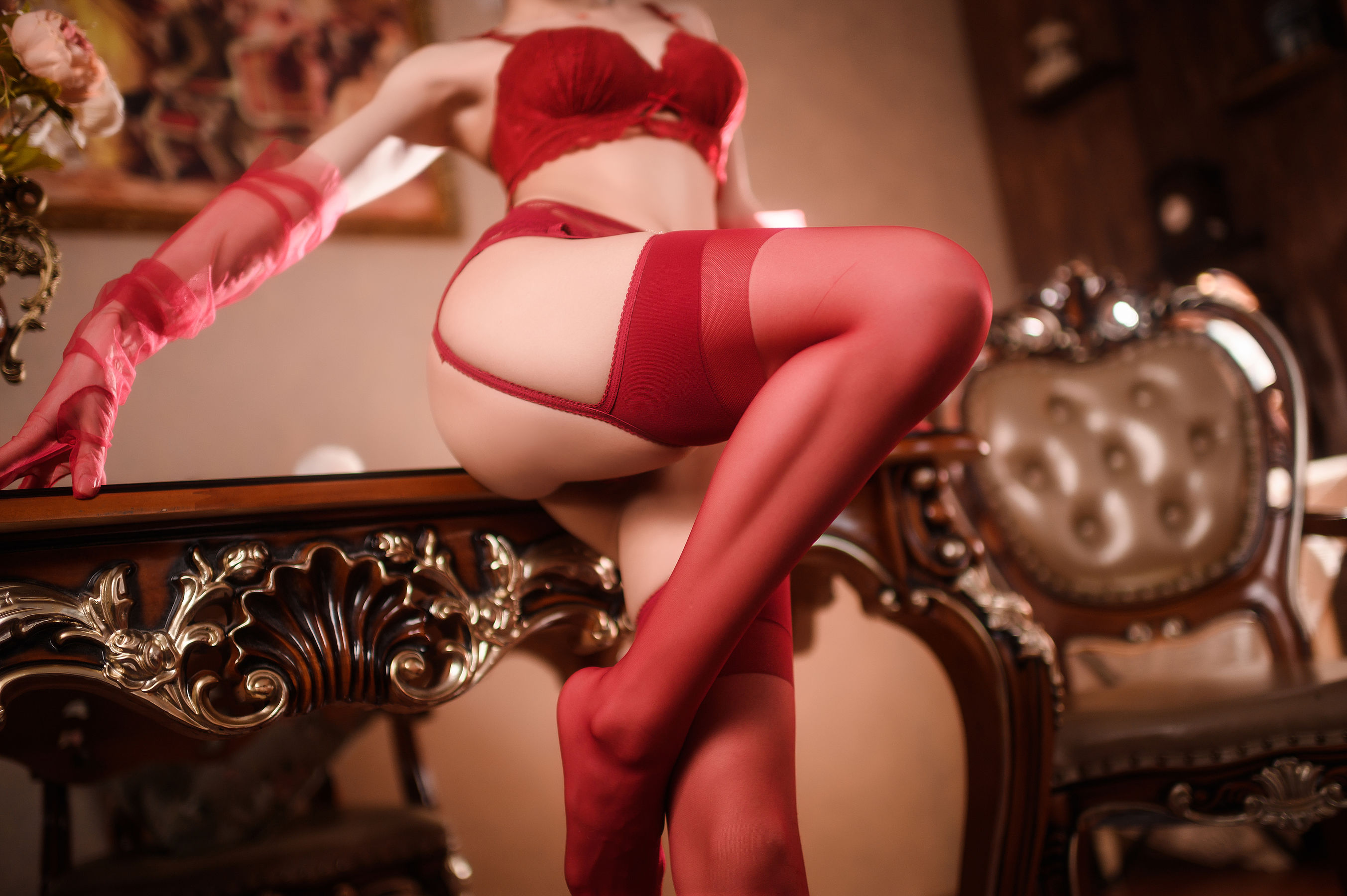 [福利COS] 动漫博主阿包也是兔娘 - my rose/(46P)