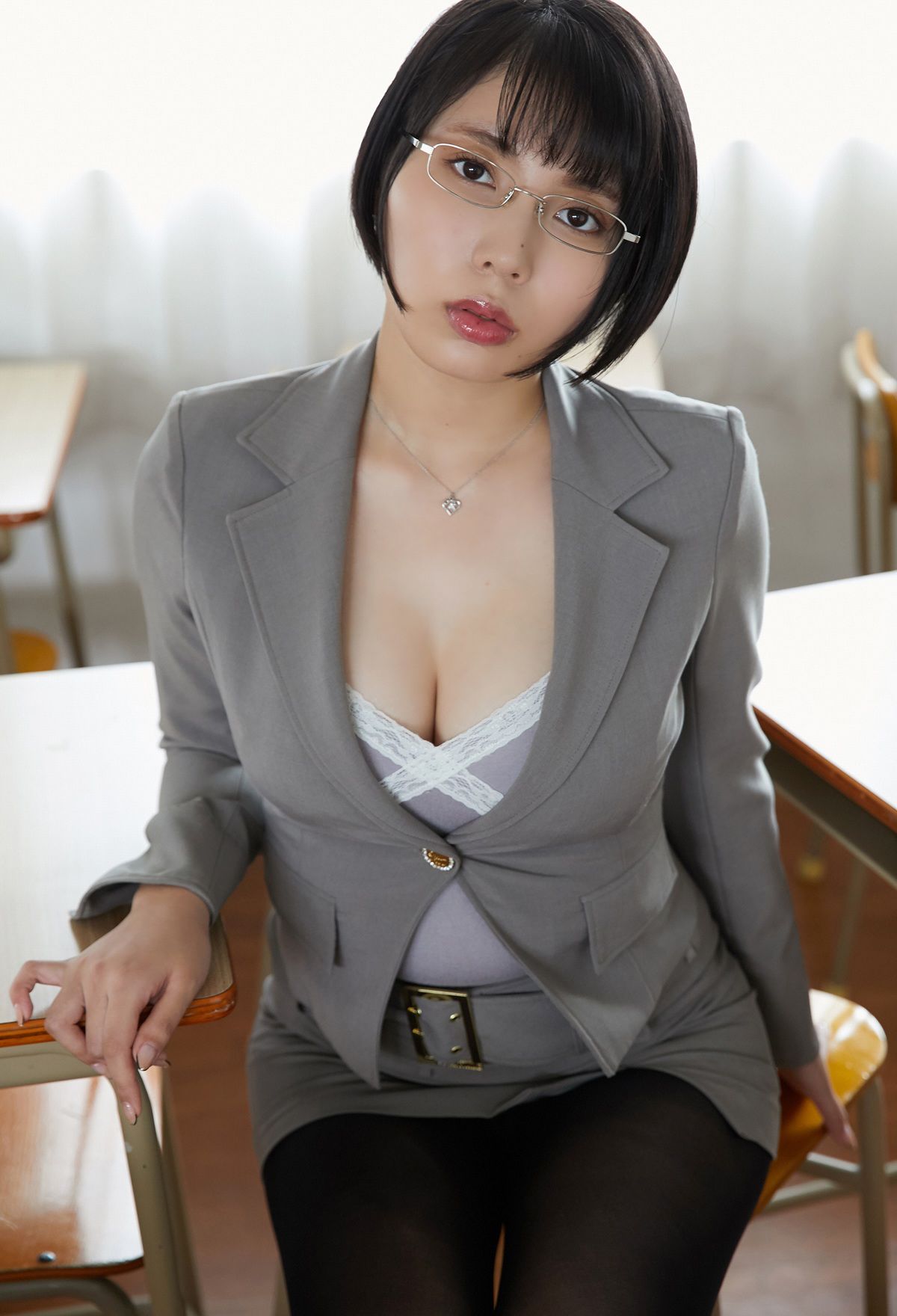 [photobook] Kaoru Yasui 安位薫 - Homeroom teacher Yasui 担任の安位先生/(49P)
