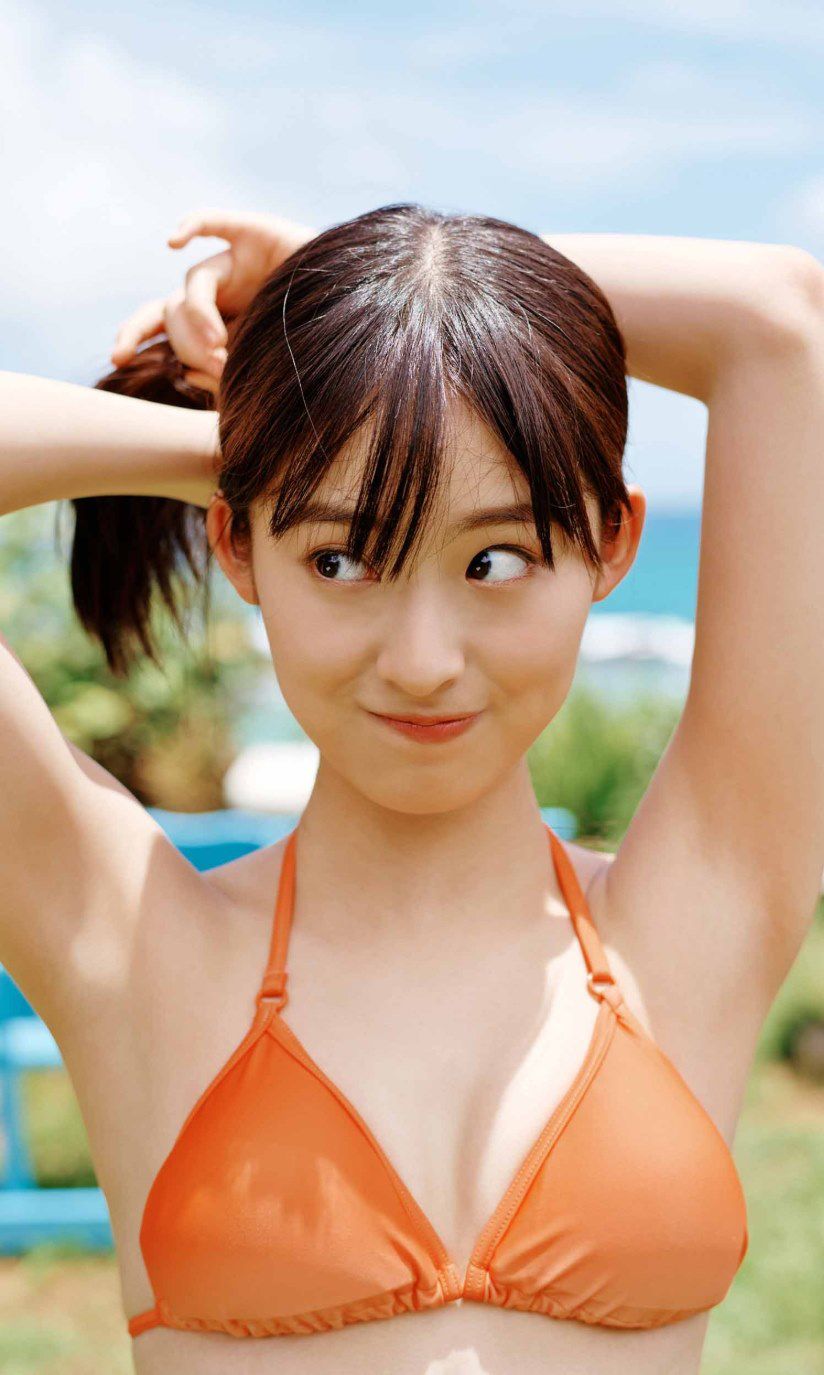 [photobook] Ayaka Imoto 井本彩花「ヒロインは凛として美しい17歳。」/(64P)