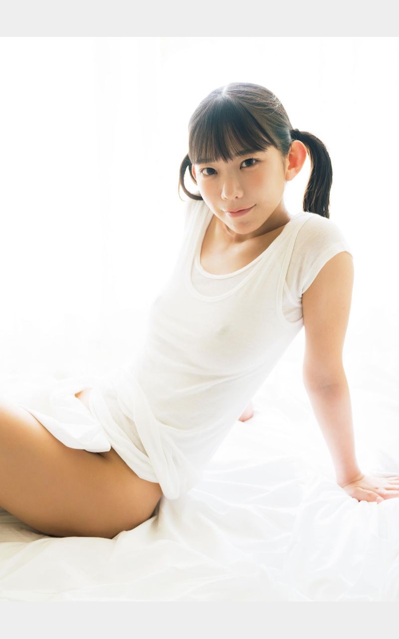 [photobook] Marina Nagasawa 長澤茉里奈 & Seera Nagasawa 長澤聖愛 - W pocchi/(122P)