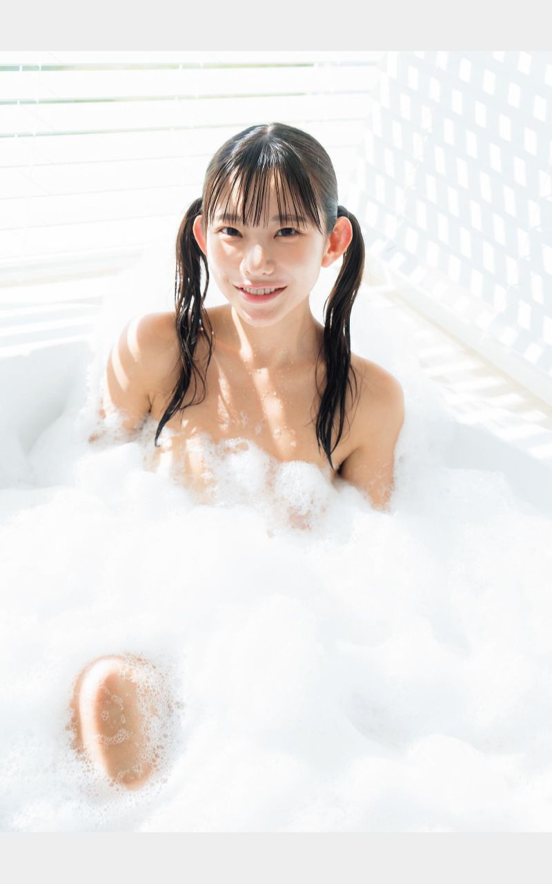 [photobook] Marina Nagasawa 長澤茉里奈 & Seera Nagasawa 長澤聖愛 - W pocchi/(122P)