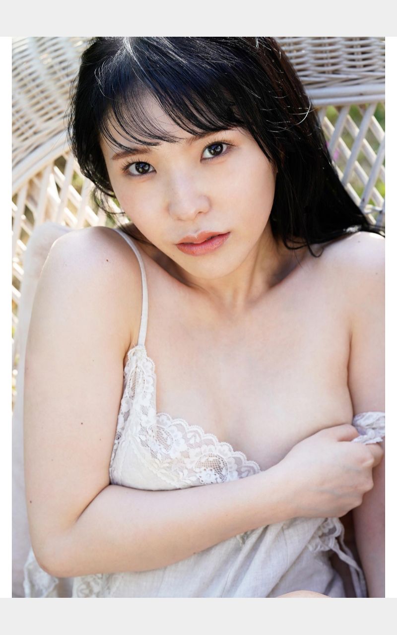 [photobook] Marina Nagasawa 長澤茉里奈 & Seera Nagasawa 長澤聖愛 - W pocchi/(122P)