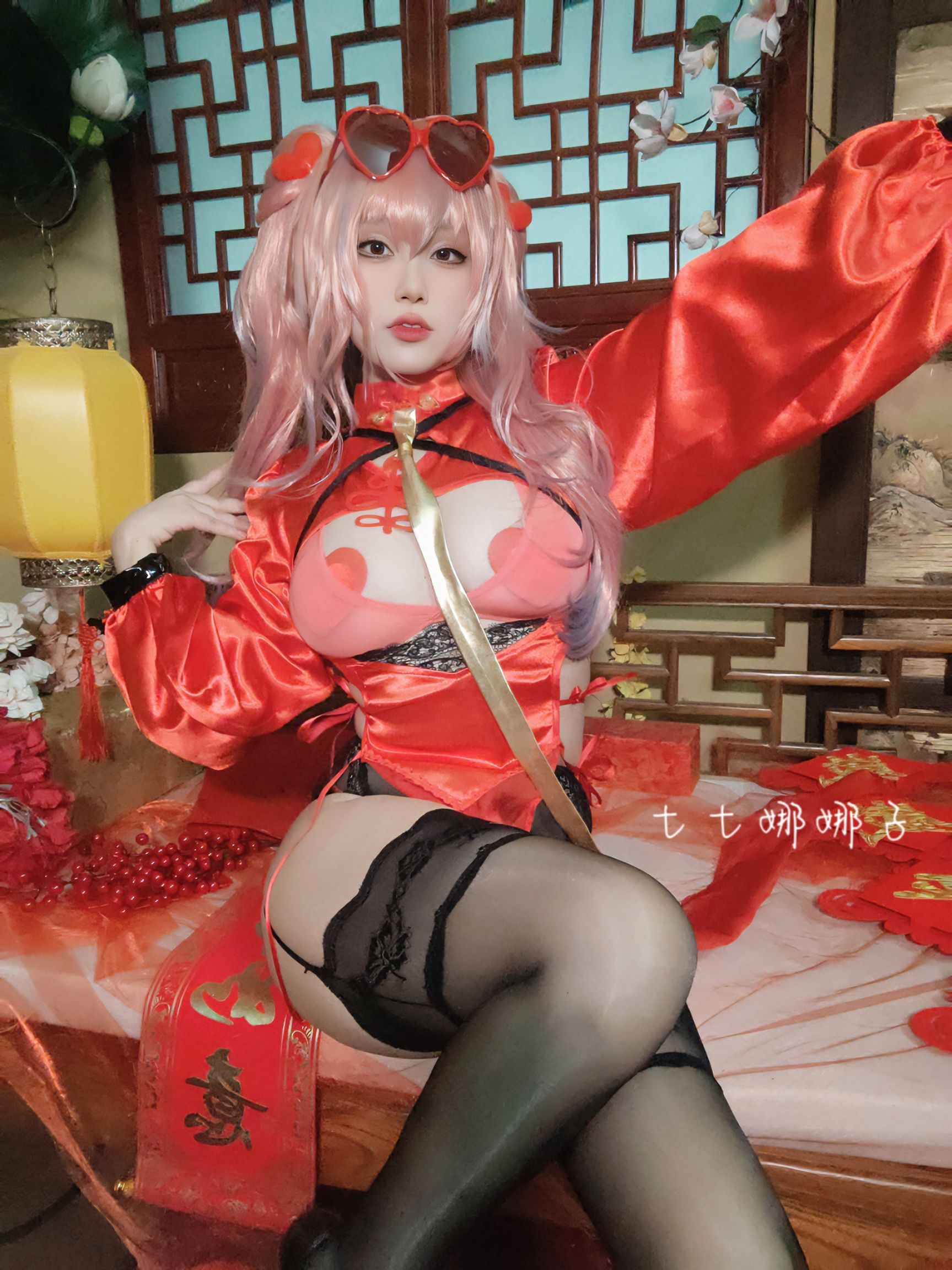 [福利COS] 七七娜娜子 - 布莱默顿新春旗袍/(108P)