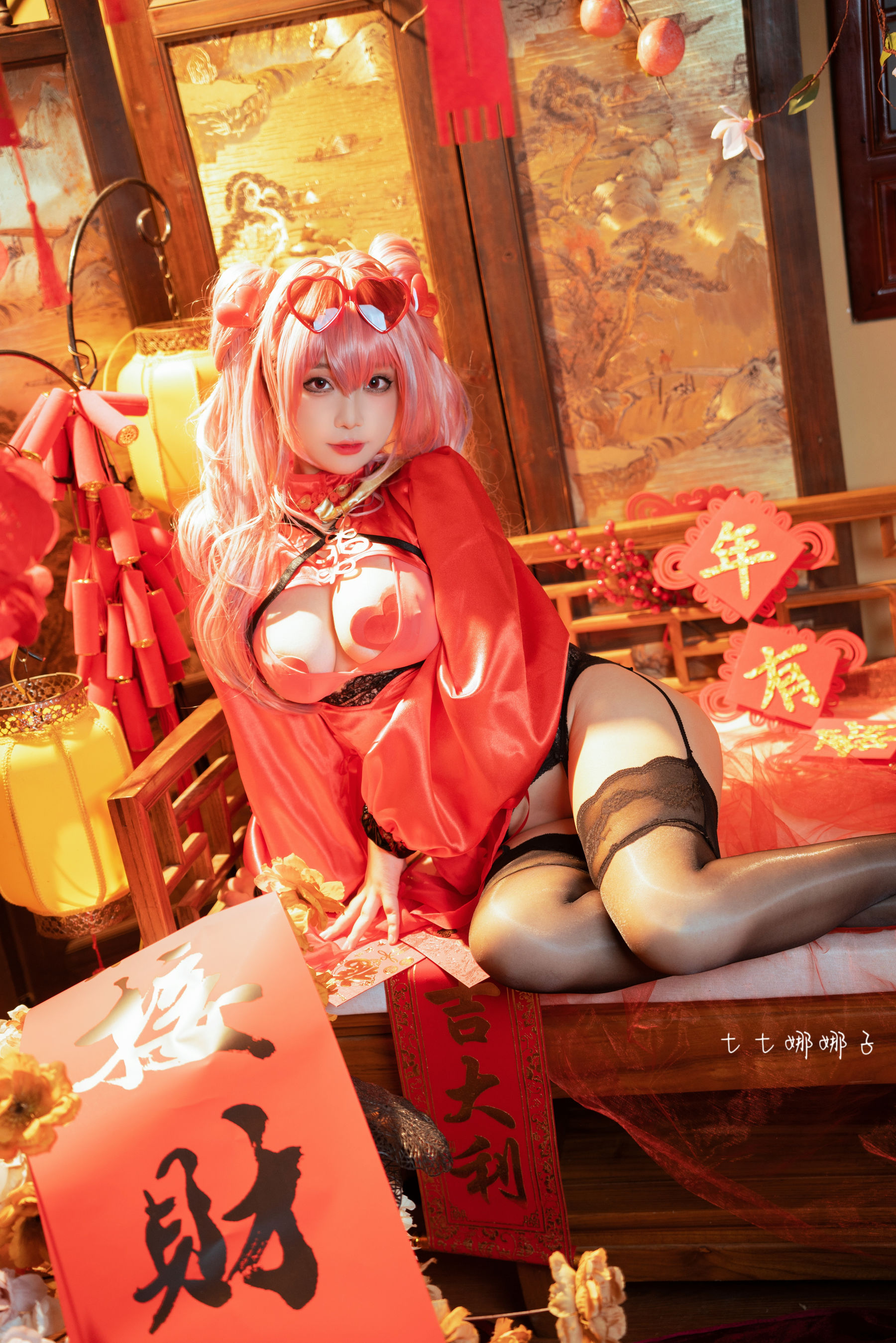 [福利COS] 七七娜娜子 - 布莱默顿新春旗袍/(108P)