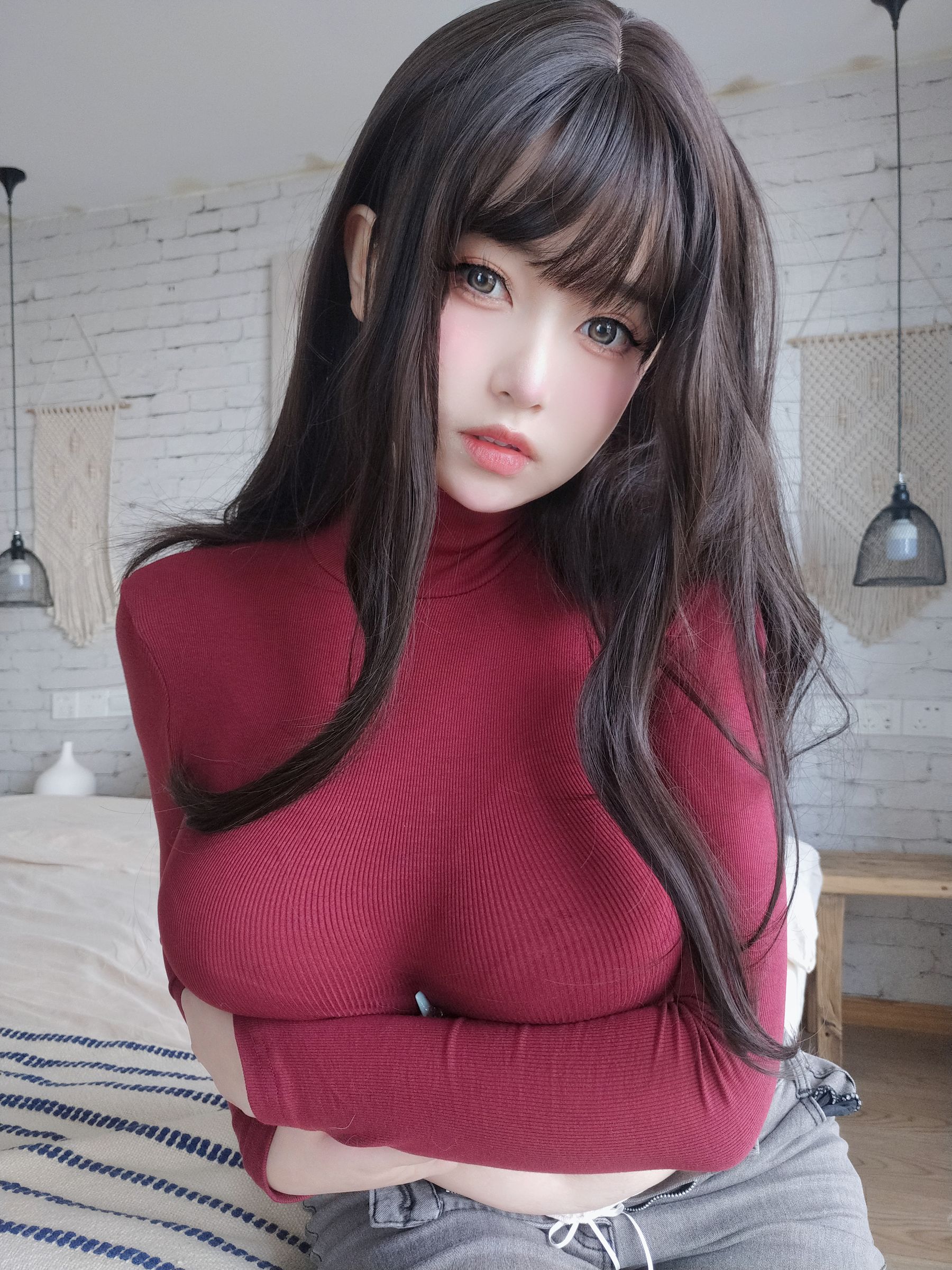 [福利COS] 女主K - 红色毛衣的丰满妹妹/(103P)