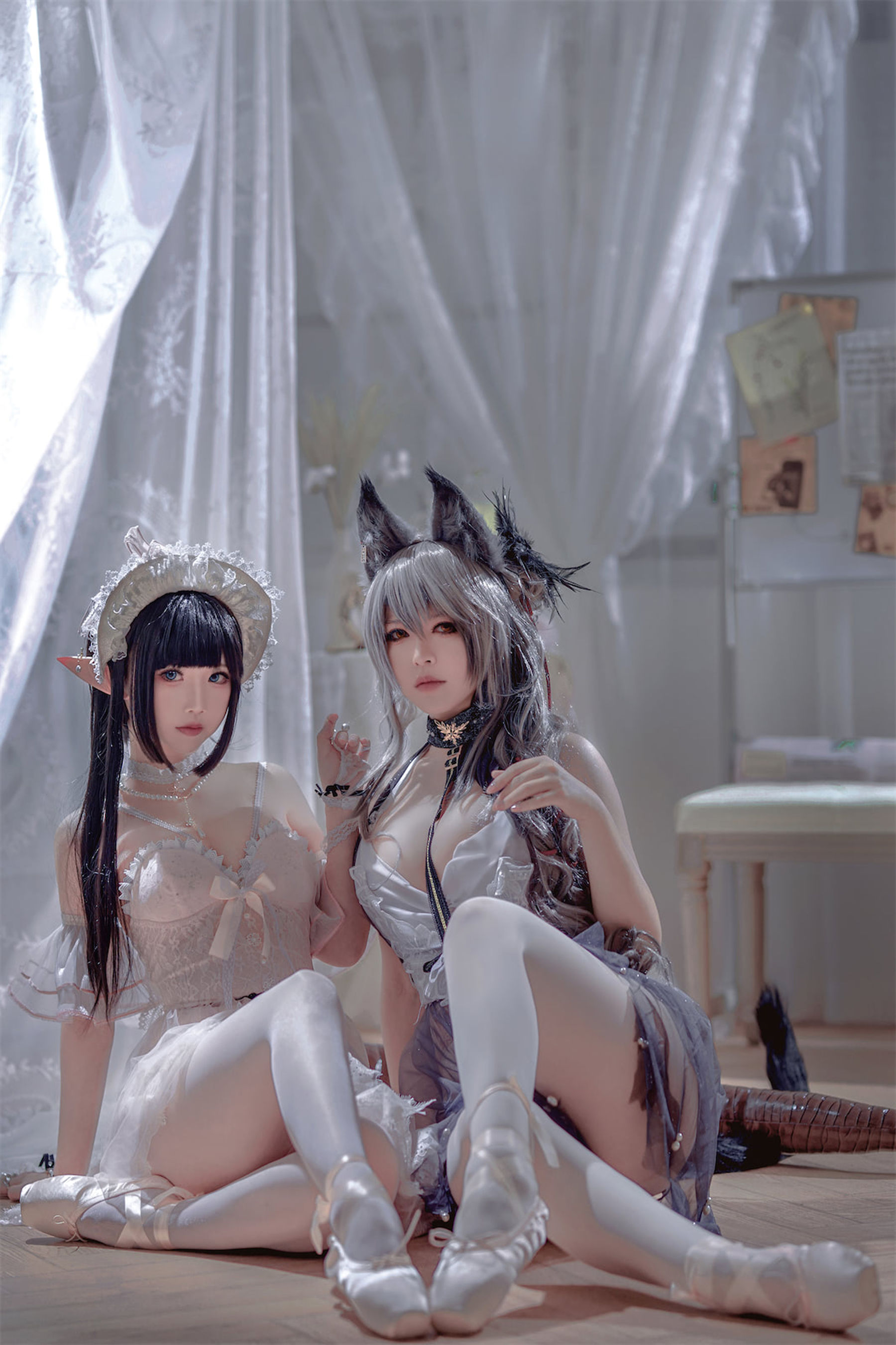 [福利COS] 可爱人气Coser面饼仙儿&半半子 - Arknights 黑x森蚺バレエ/(56P)