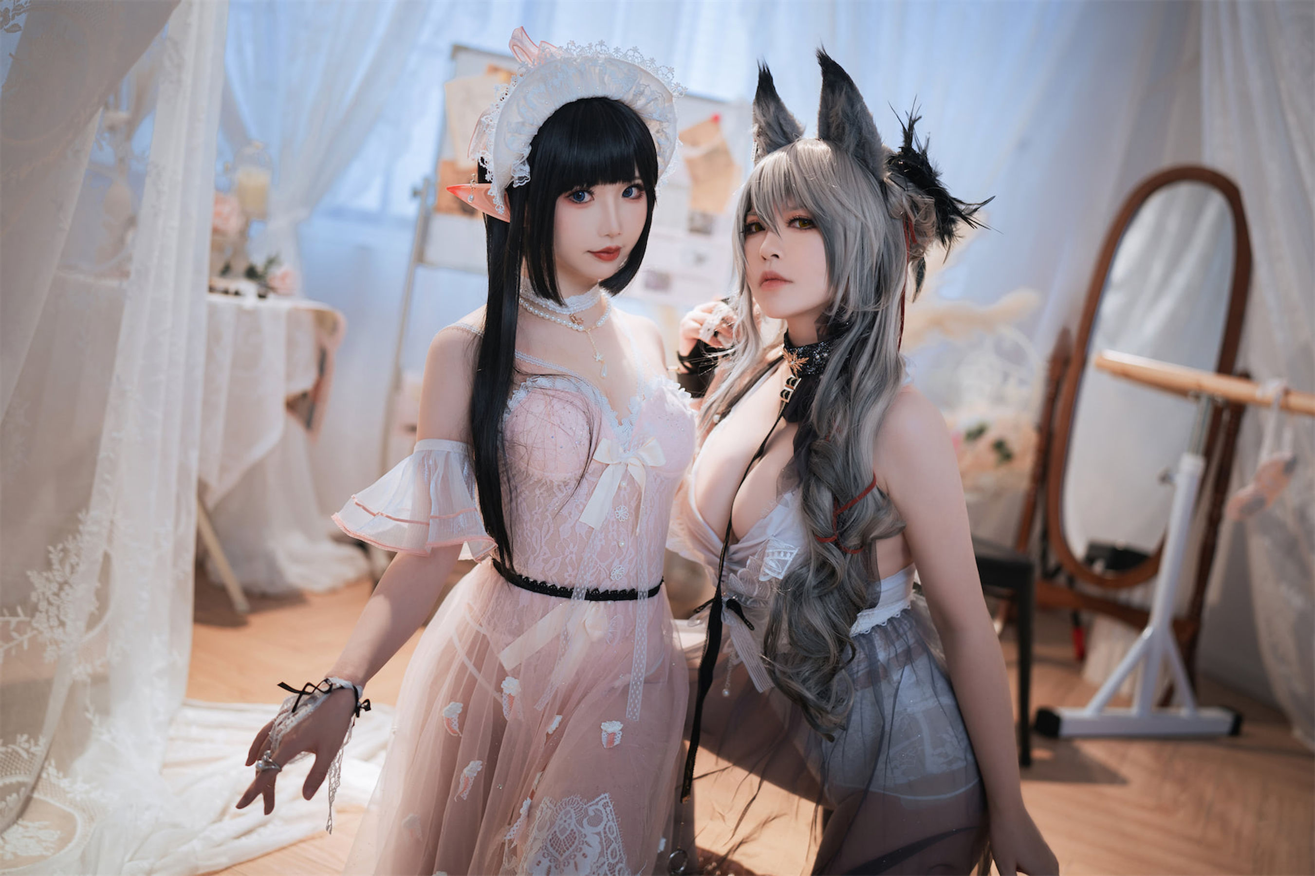 [福利COS] 可爱人气Coser面饼仙儿&半半子 - Arknights 黑x森蚺バレエ/(56P)