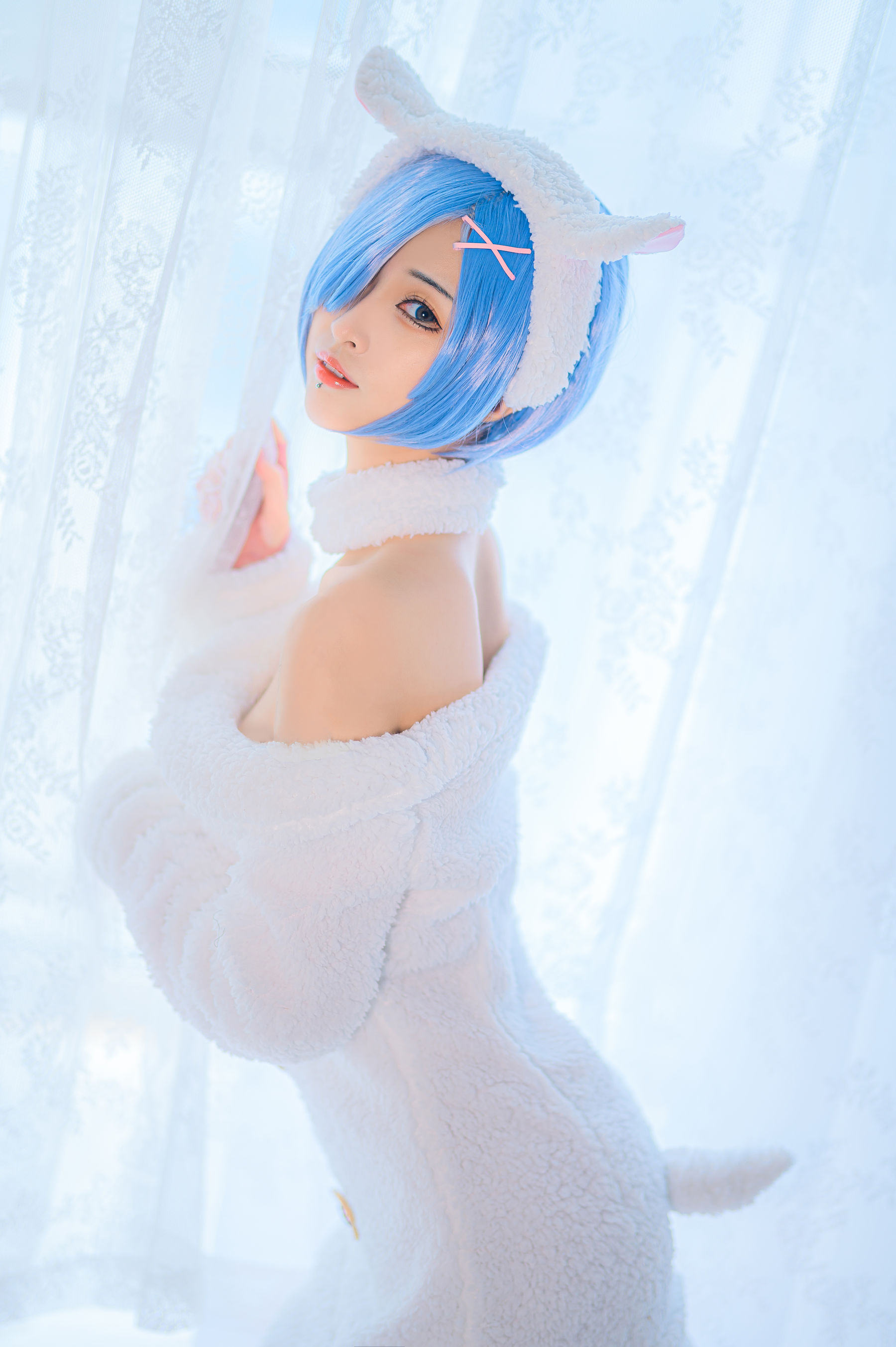 [福利COS] 妹抖青写真 - 蕾姆绵羊/(10P)