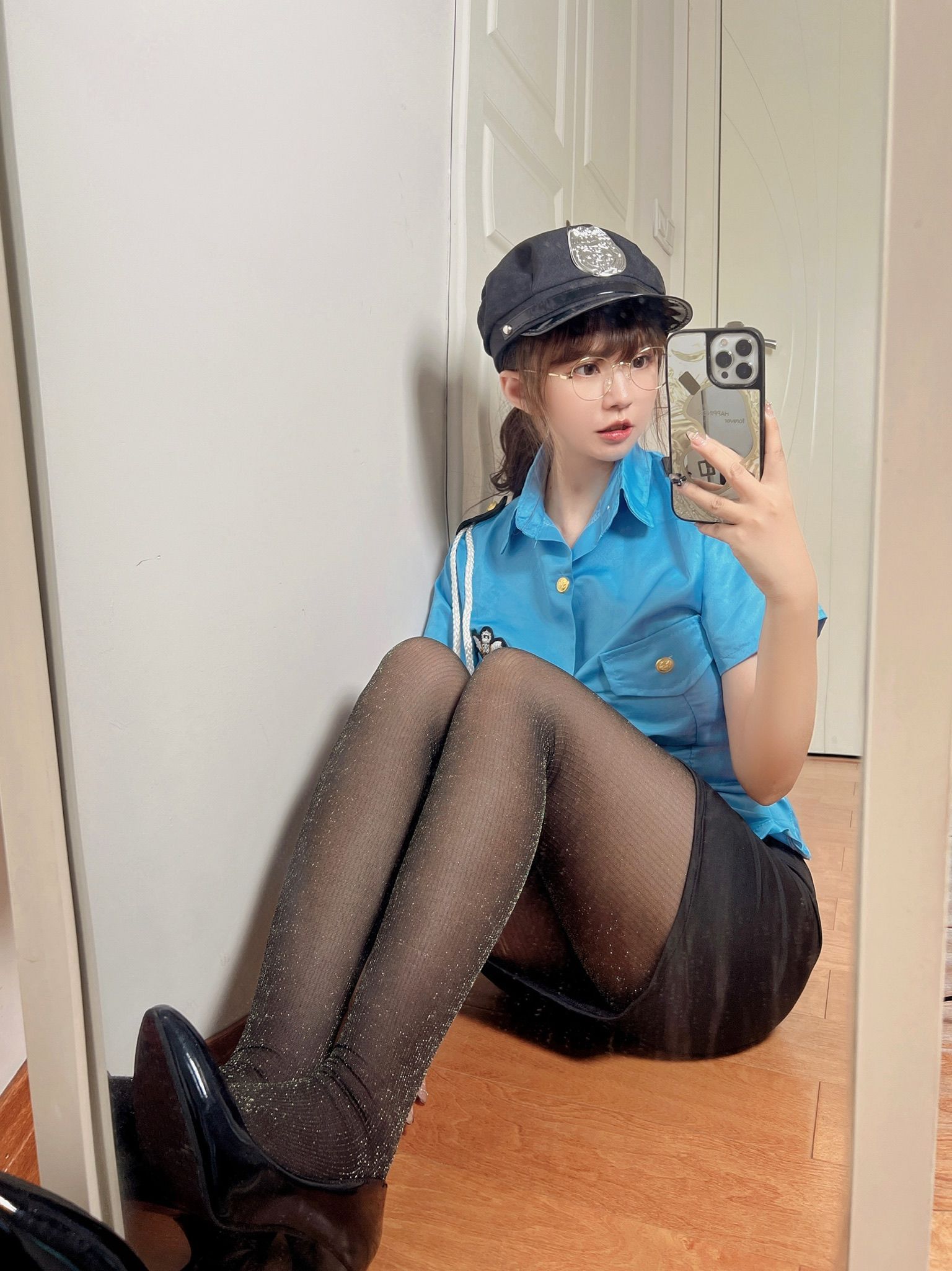 张思允 - 女警制服/(34P)