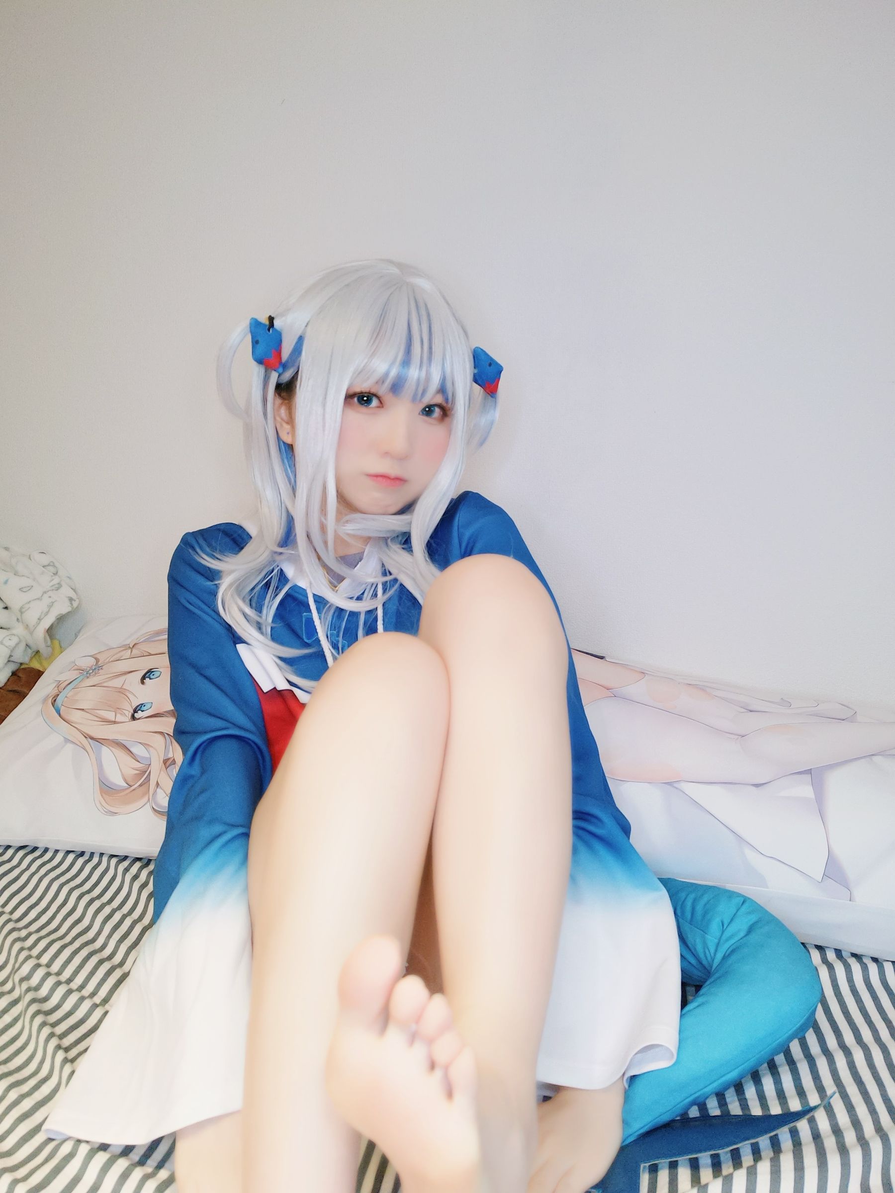 Yuki亭 -   Gawer gura cosplay/(14P)