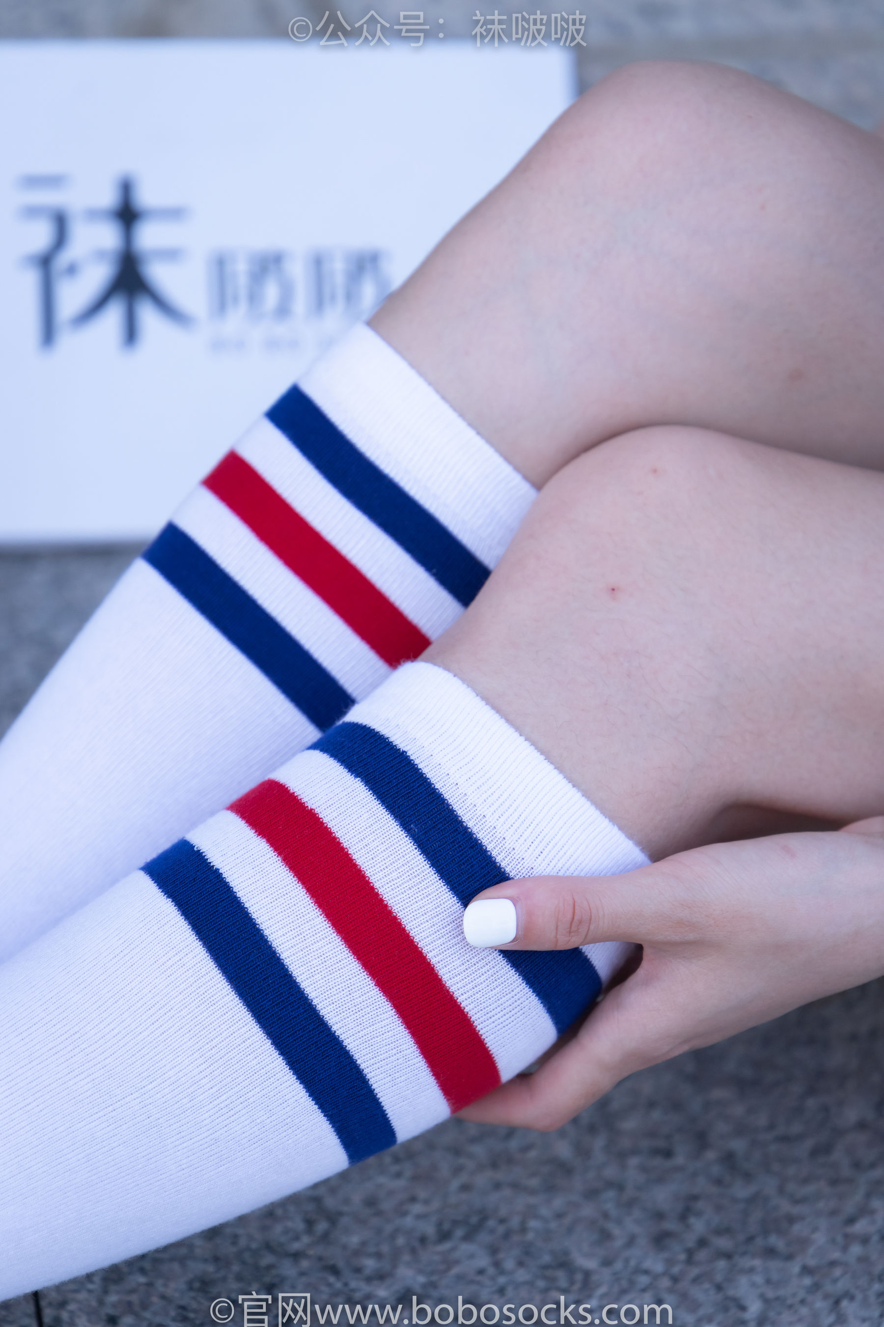 BoBoSocks袜啵啵 No.006 小米-运动鞋、白色小腿袜、裸足/(130P)