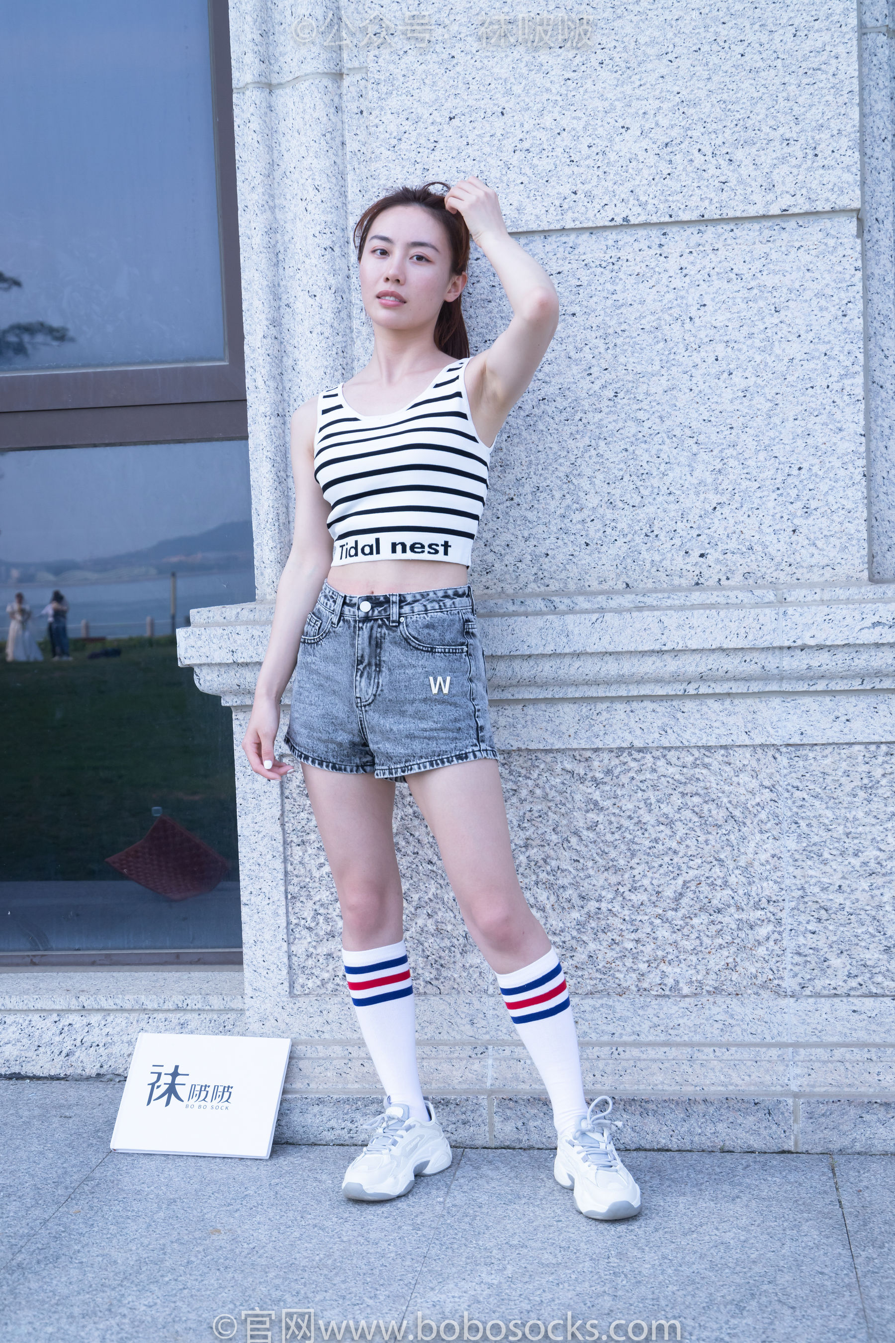 BoBoSocks袜啵啵 No.006 小米-运动鞋、白色小腿袜、裸足/(130P)