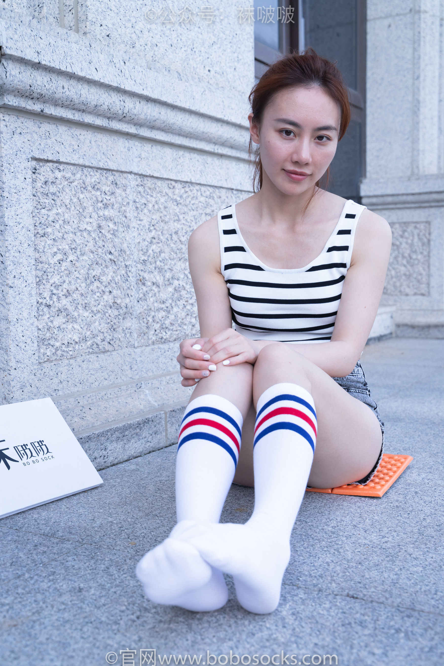 BoBoSocks袜啵啵 No.006 小米-运动鞋、白色小腿袜、裸足/(130P)