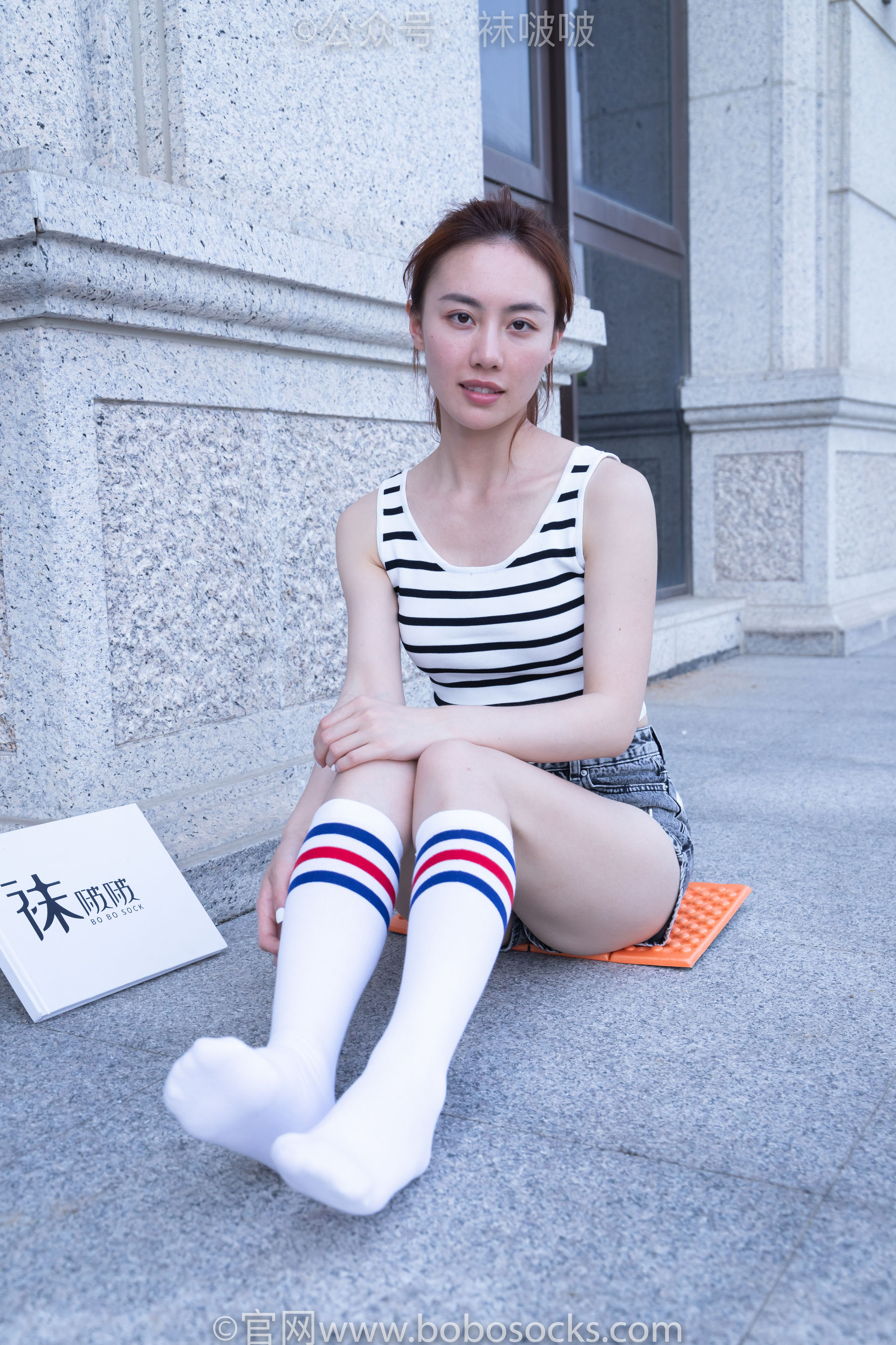 BoBoSocks袜啵啵 No.006 小米-运动鞋、白色小腿袜、裸足/(130P)