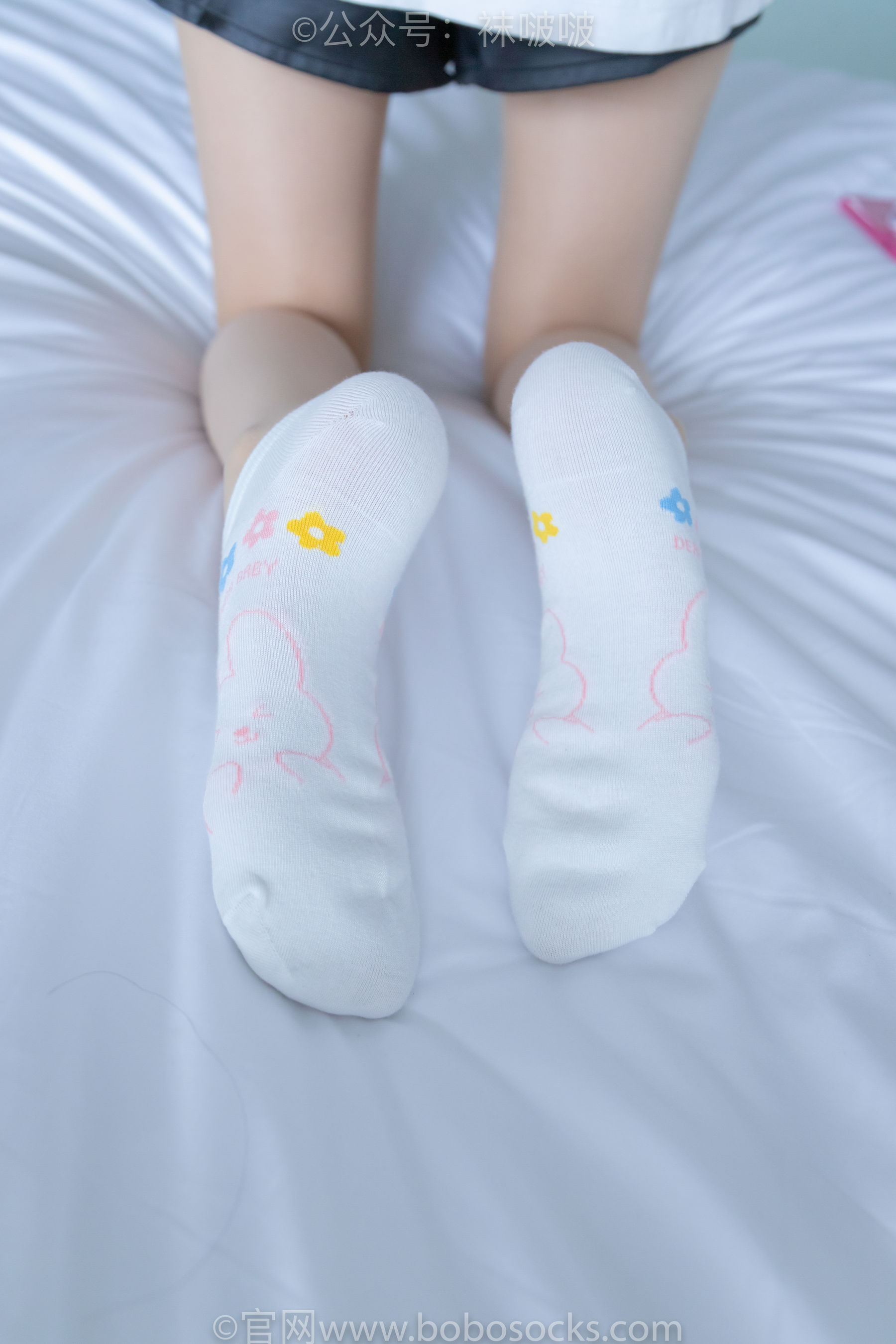 BoBoSocks袜啵啵 No.015 稚予-阿迪板鞋、白色短棉袜、肉丝/(148P)