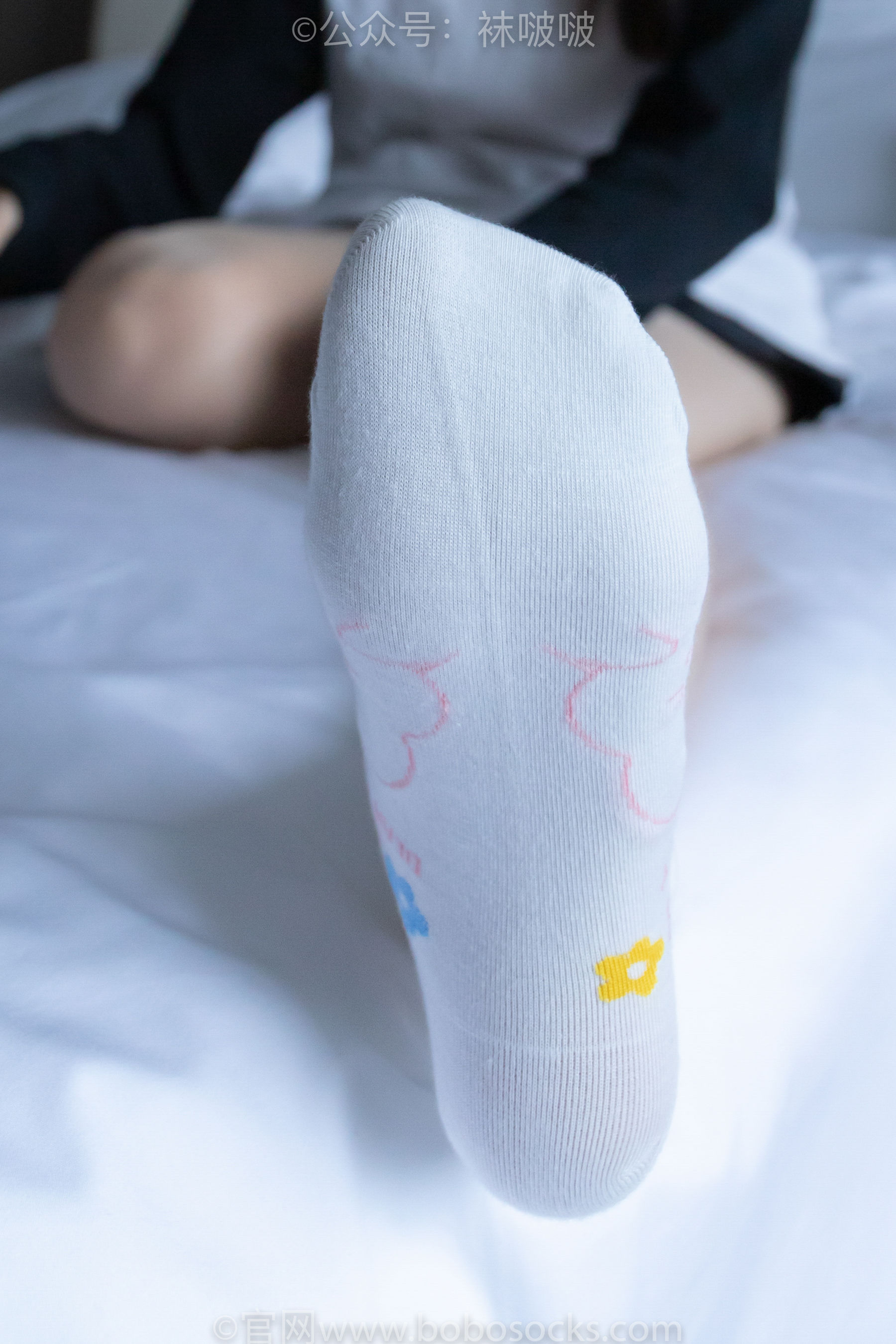 BoBoSocks袜啵啵 No.015 稚予-阿迪板鞋、白色短棉袜、肉丝/(148P)