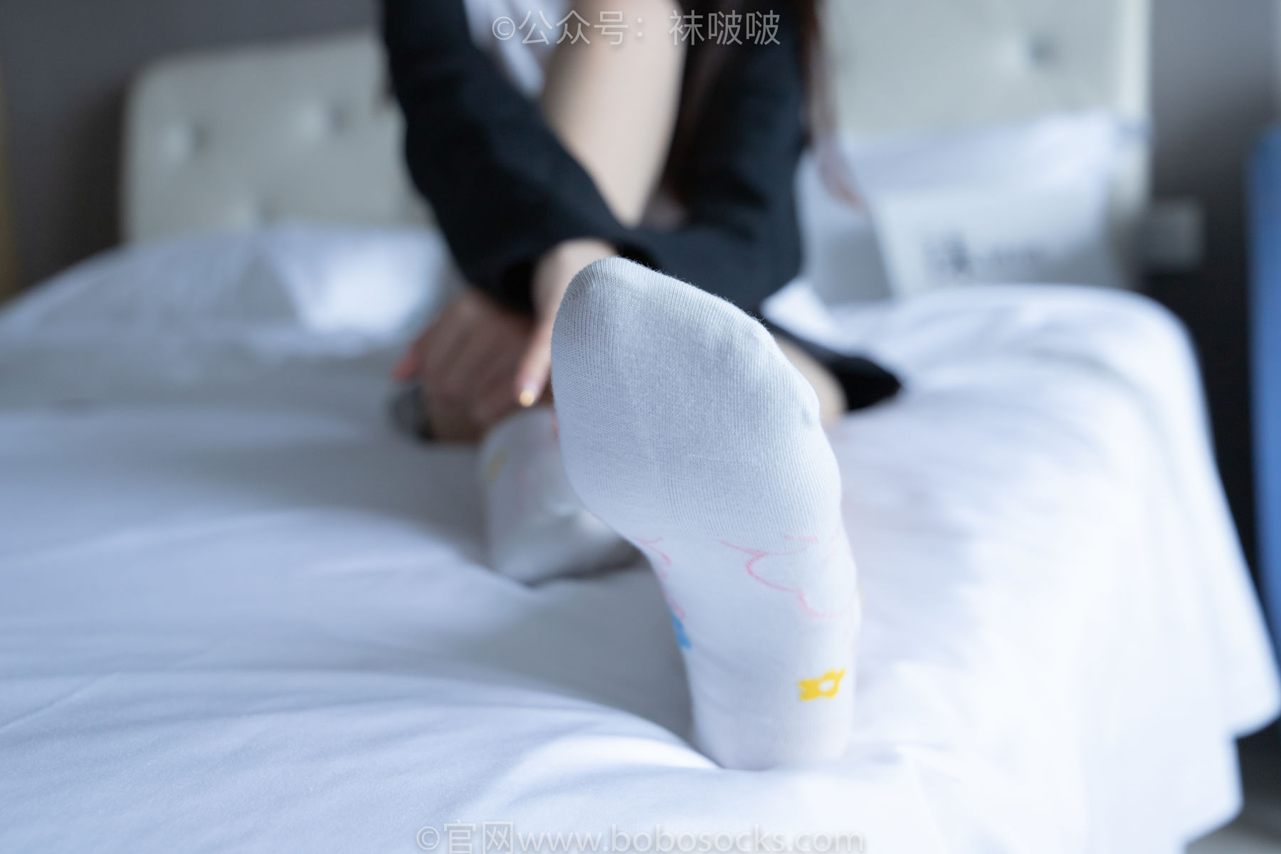 BoBoSocks袜啵啵 No.015 稚予-阿迪板鞋、白色短棉袜、肉丝/(148P)