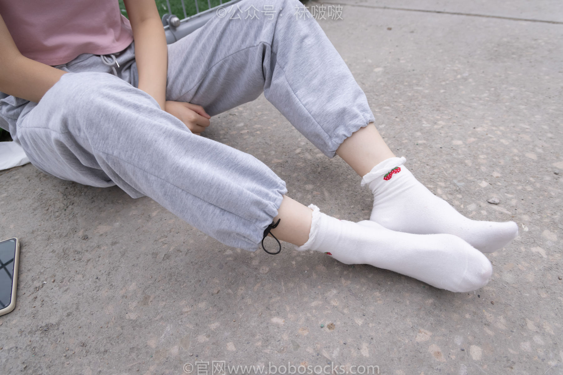 BoBoSocks袜啵啵 No.016 熊熊-斯凯奇运动鞋、棉袜、裸足/(147P)