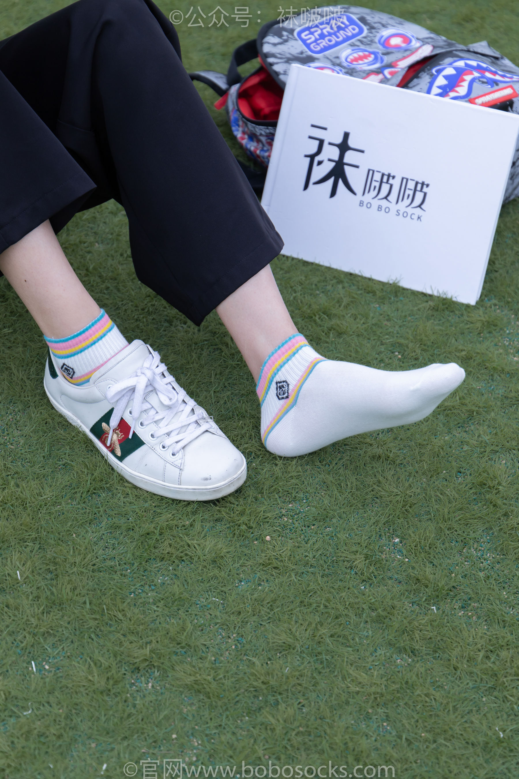 BoBoSocks袜啵啵 No.021 泡芙-板鞋、白棉袜、裸足/(131P)