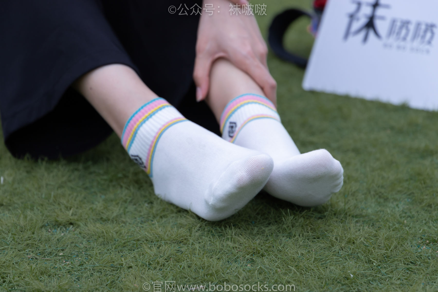 BoBoSocks袜啵啵 No.021 泡芙-板鞋、白棉袜、裸足/(131P)