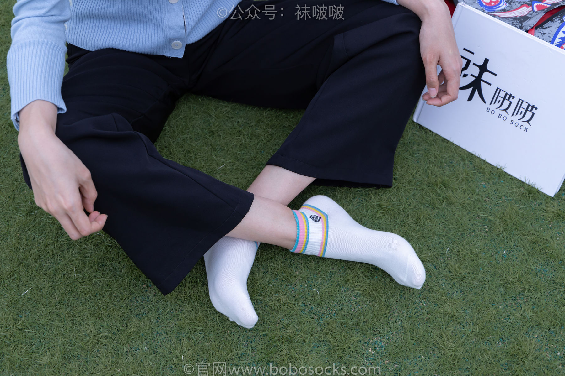 BoBoSocks袜啵啵 No.021 泡芙-板鞋、白棉袜、裸足/(131P)