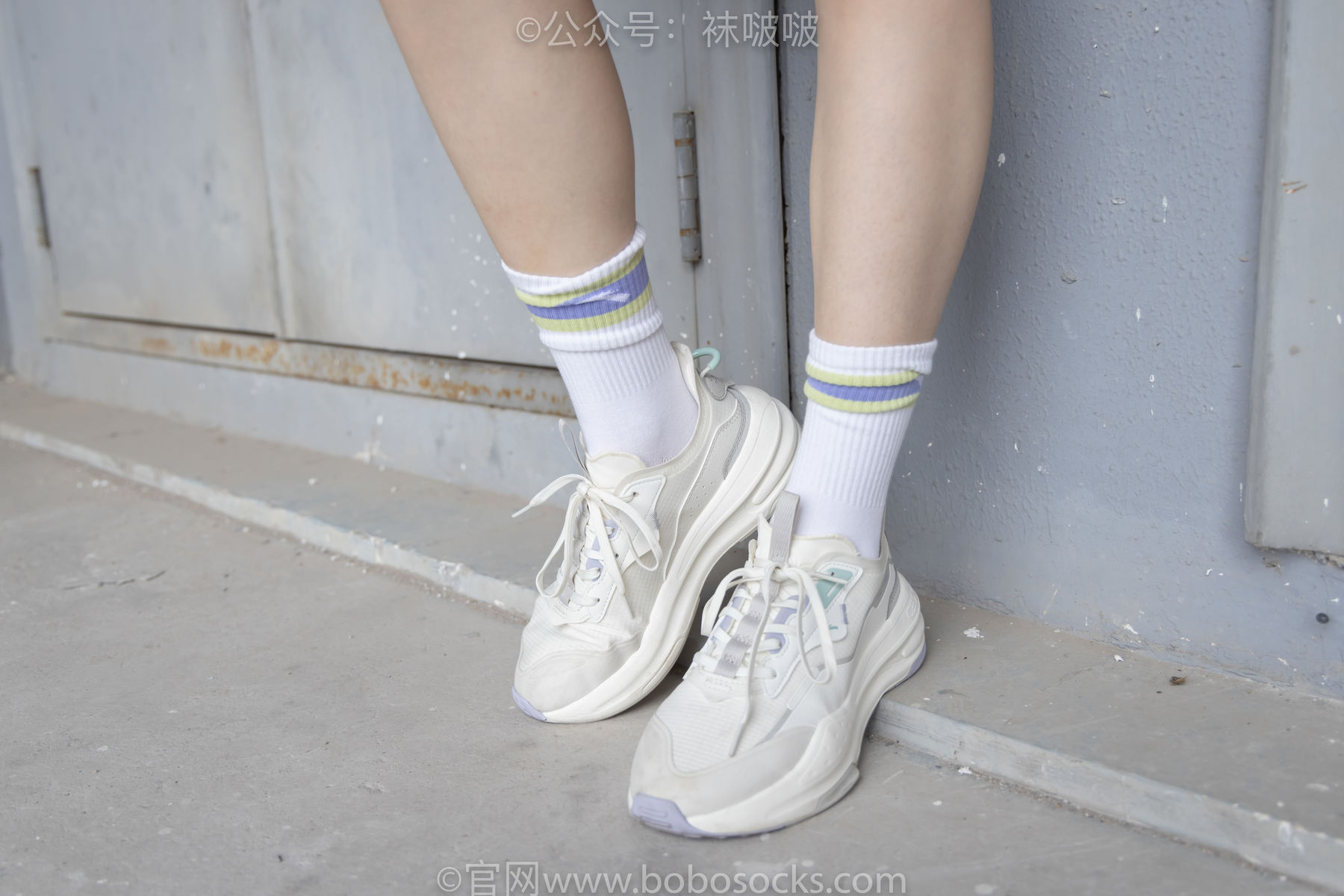 BoBoSocks袜啵啵 No.025 熊熊-安踏运动鞋、白色棉袜、裸足/(146P)
