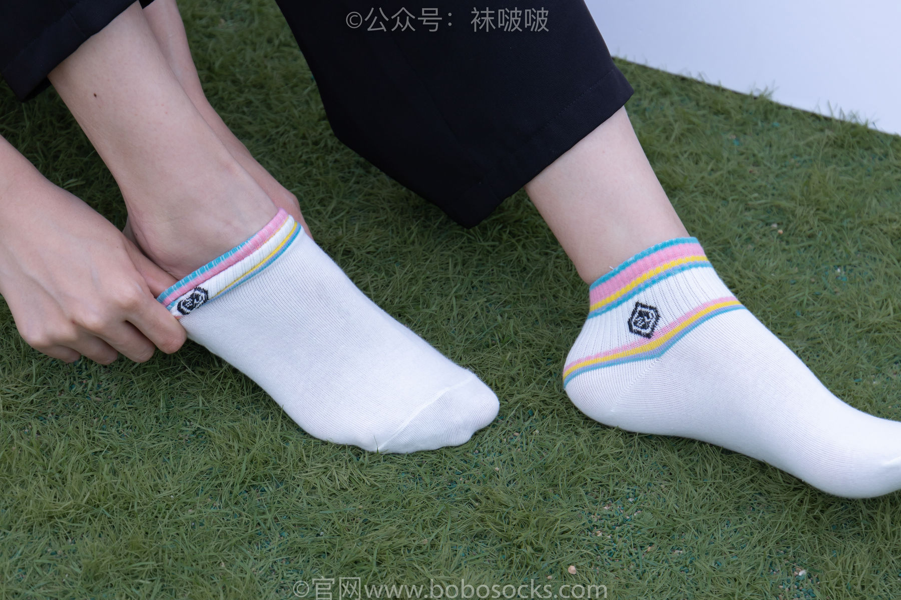 BoBoSocks袜啵啵 No.021 泡芙-板鞋、白棉袜、裸足/(131P)