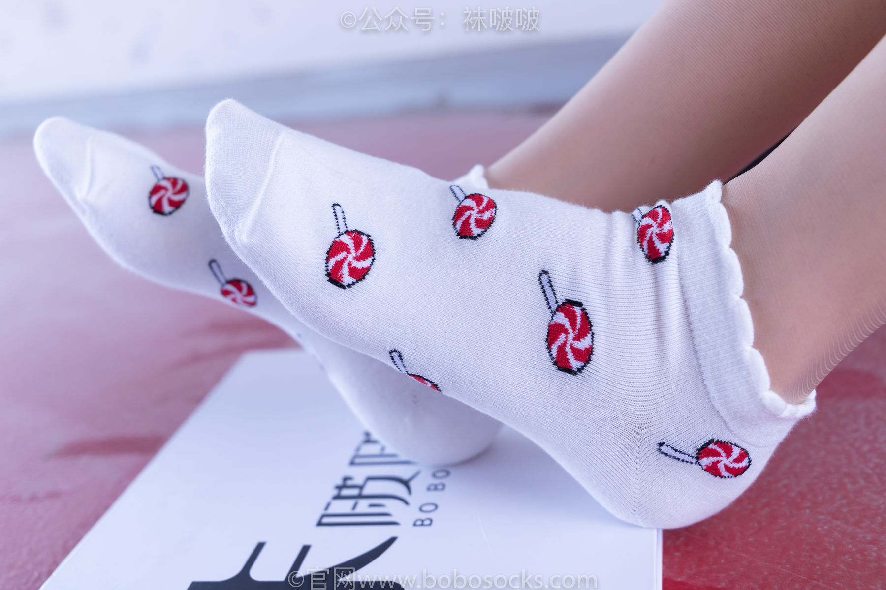 BoBoSocks袜啵啵 No.030 稚予- 皮鞋、短白棉袜、肉丝/(141P)