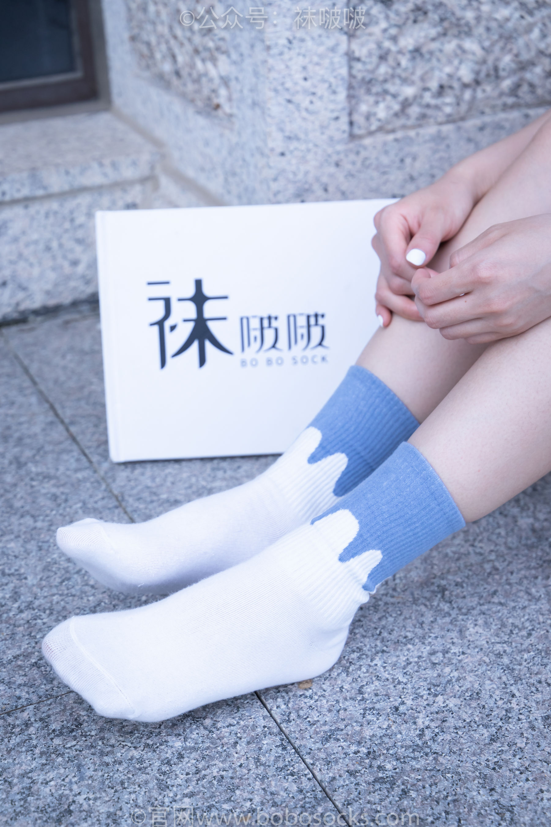 BoBoSocks袜啵啵 No.028 小米-运动鞋、白棉袜、裸足/(133P)