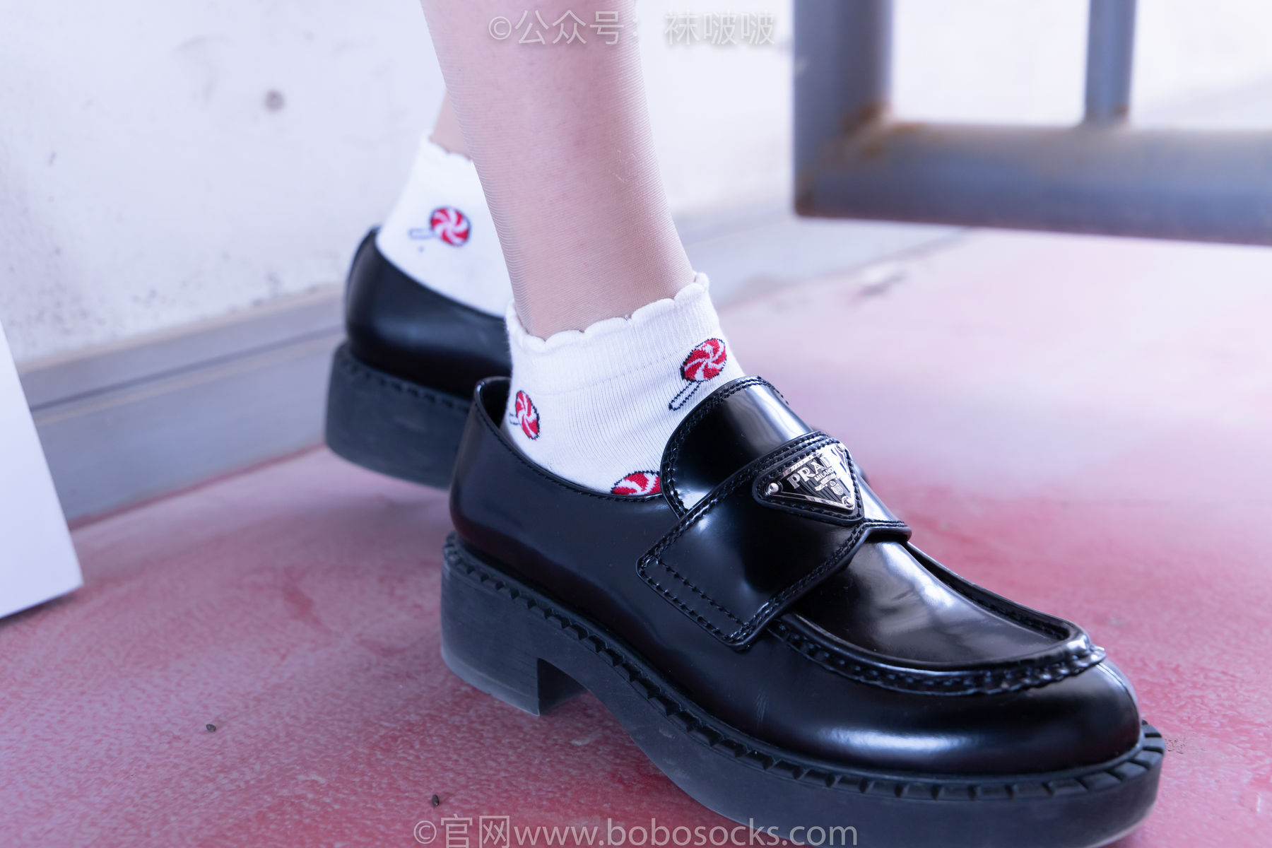 BoBoSocks袜啵啵 No.030 稚予- 皮鞋、短白棉袜、肉丝/(141P)