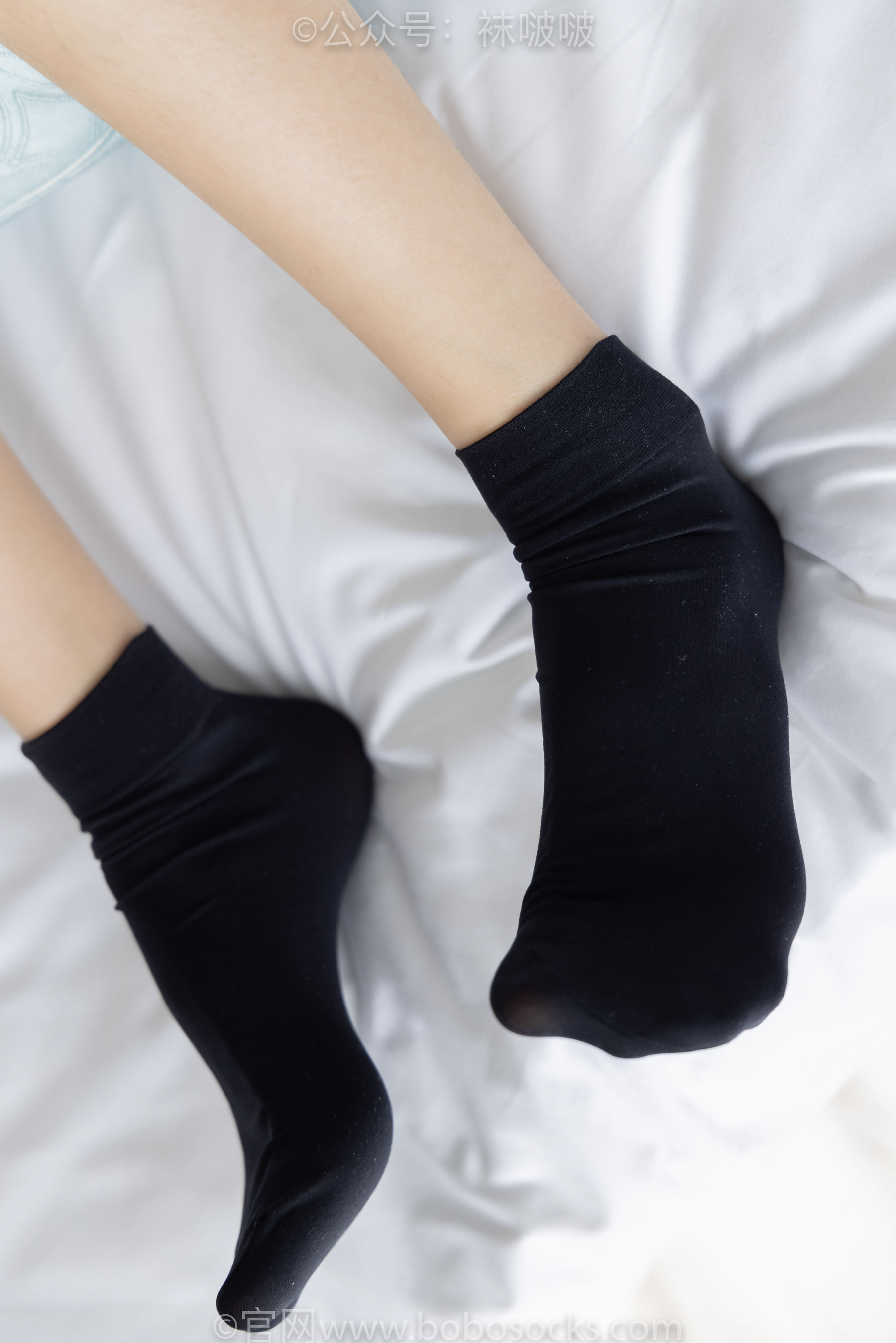 BoBoSocks袜啵啵 No.033 稚予-贝壳头、天鹅绒黑袜、天鹅绒白袜/(154P)