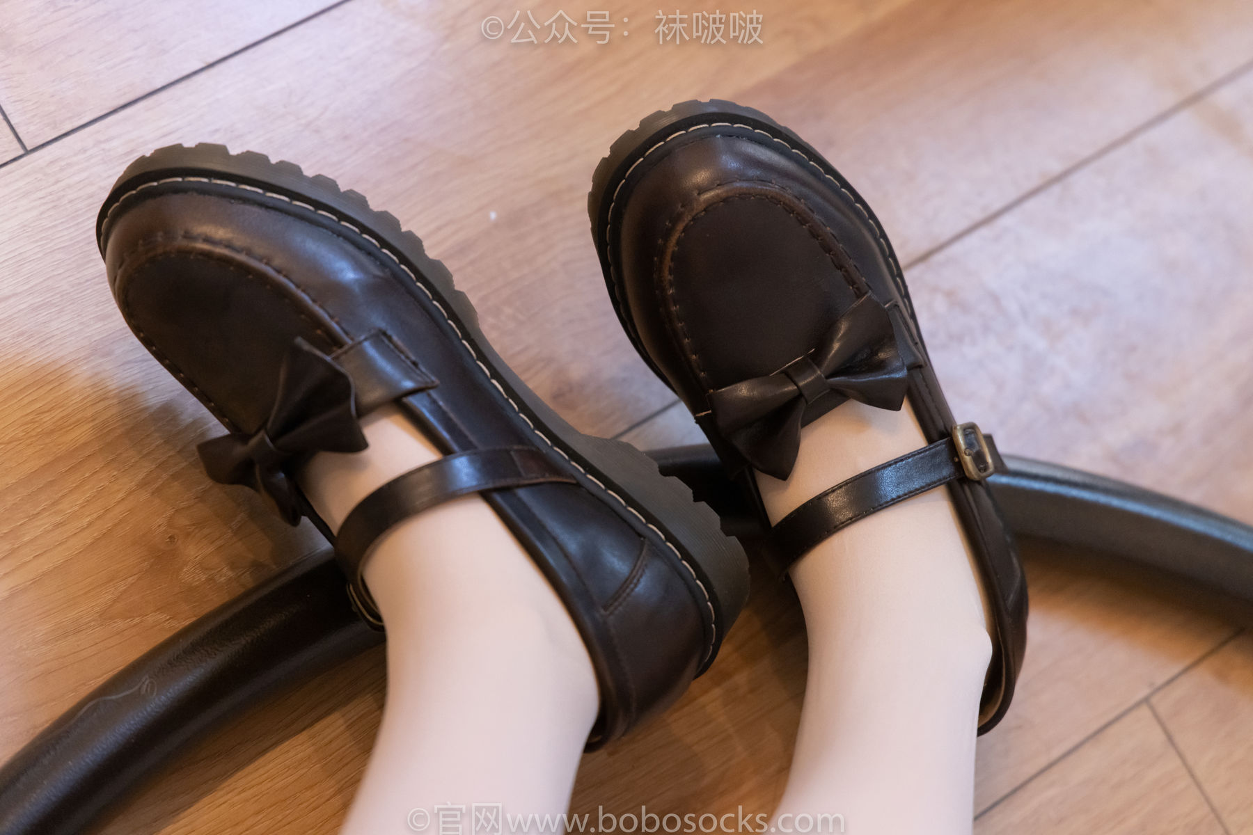 BoBoSocks袜啵啵 No.047 稚予-皮鞋、厚肉丝/(131P)