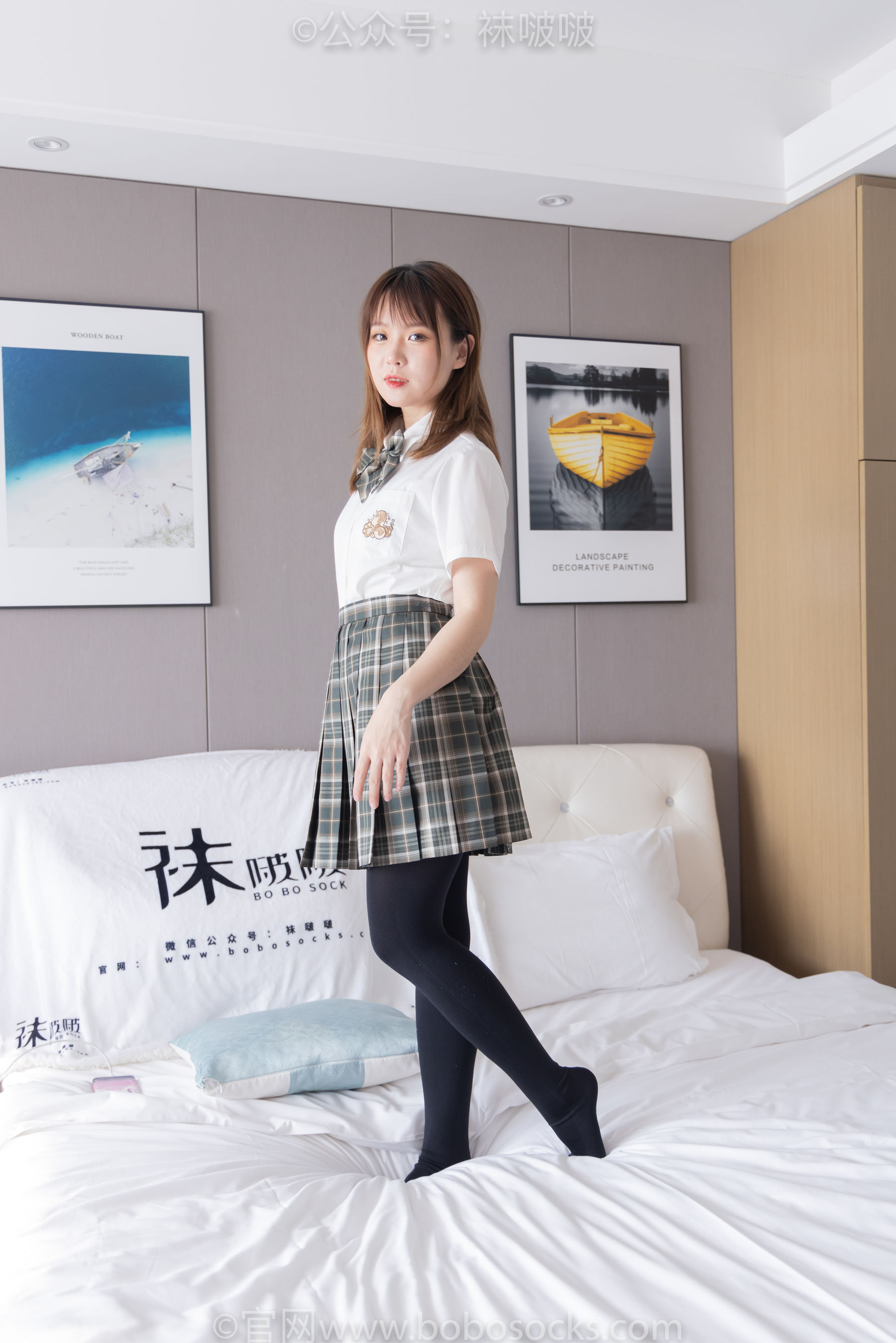 BoBoSocks袜啵啵 No.056 朵朵-JK制服、皮鞋、厚黑丝/(135P)