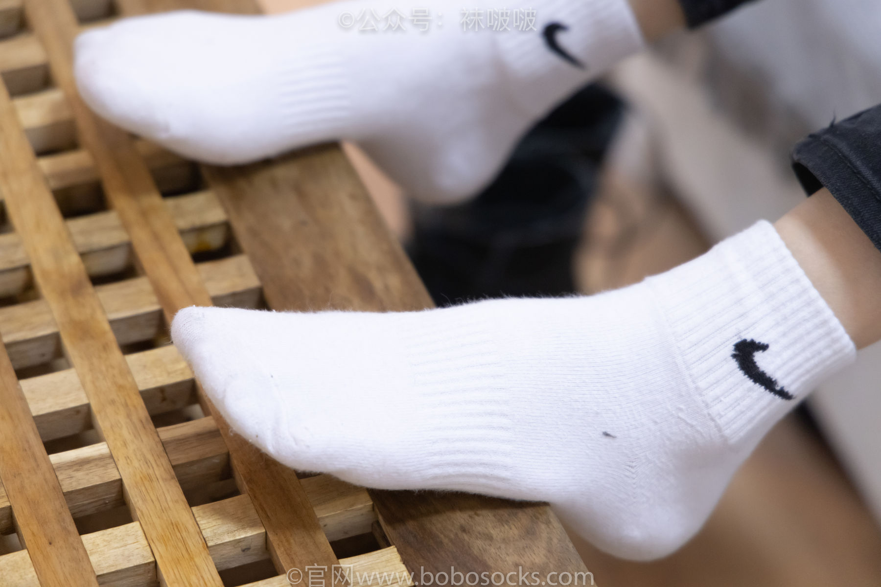 BoBoSocks袜啵啵 No.061 稚予-短靴、白棉袜、裸足/(145P)