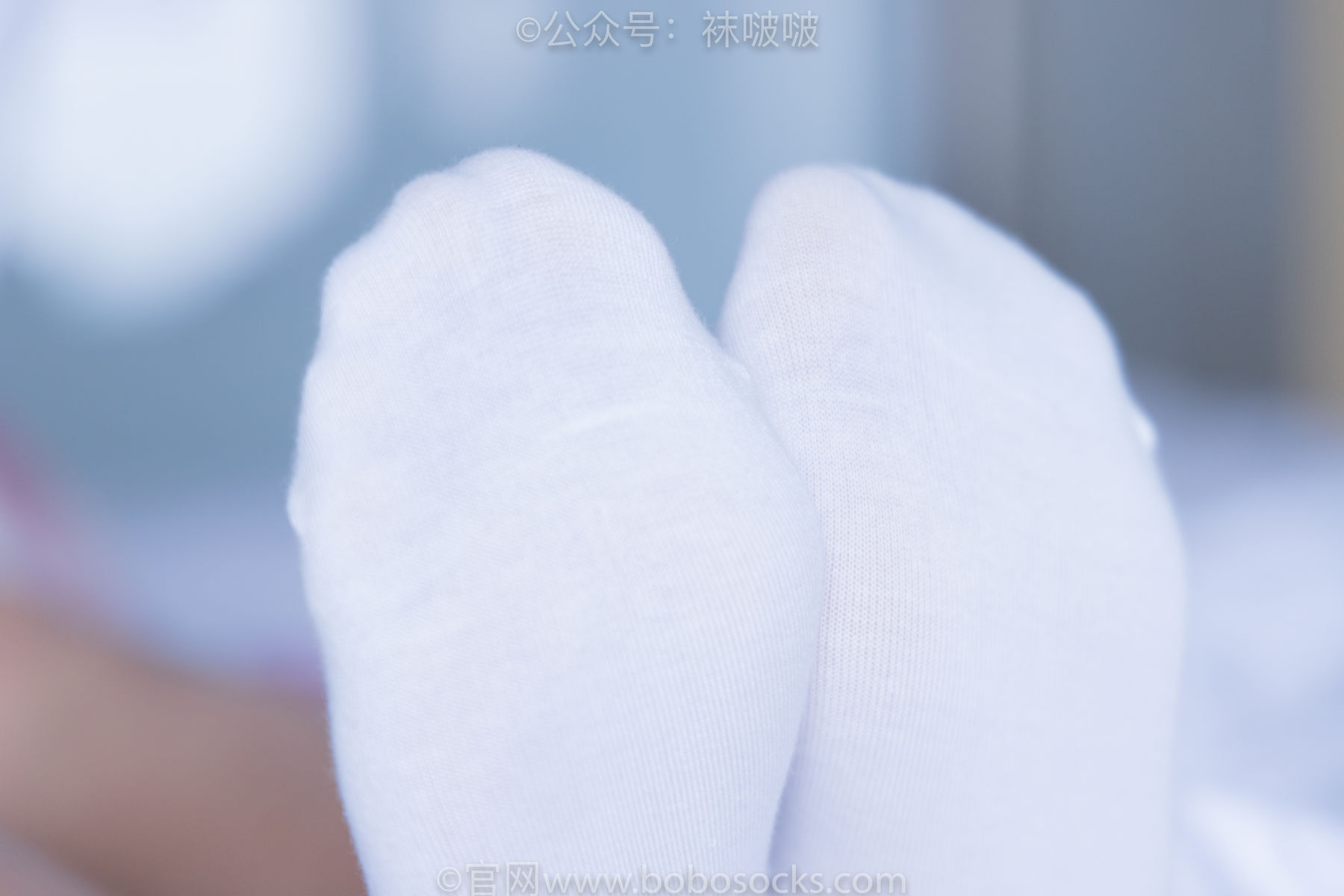 BoBoSocks袜啵啵 No.052 瑶瑶-JK制服、帆布鞋、白棉袜、裸足/(133P)