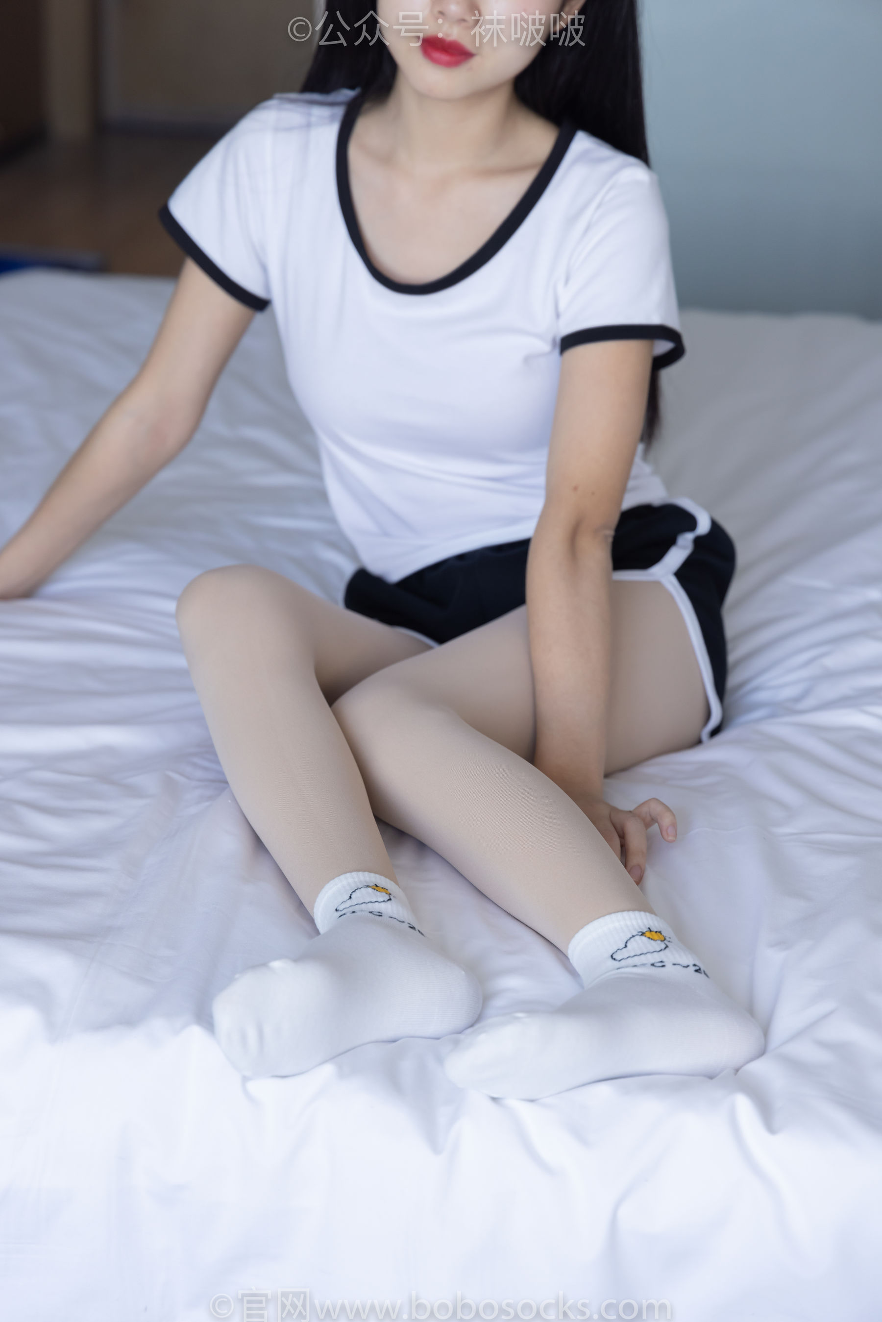 BoBoSocks袜啵啵 No.031 小奶熊-AJ板鞋、白棉袜、厚肉丝/(148P)