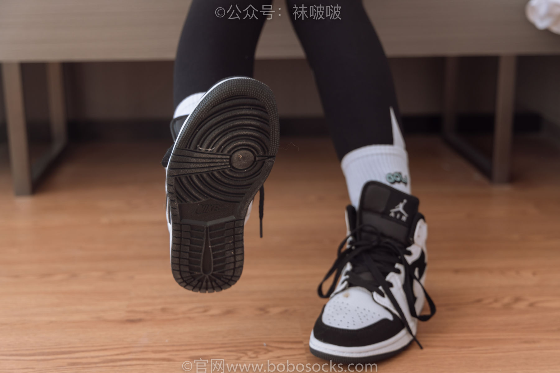 BoBoSocks袜啵啵 No.059 砂糖-AJ板鞋、白棉袜、裸足/(142P)