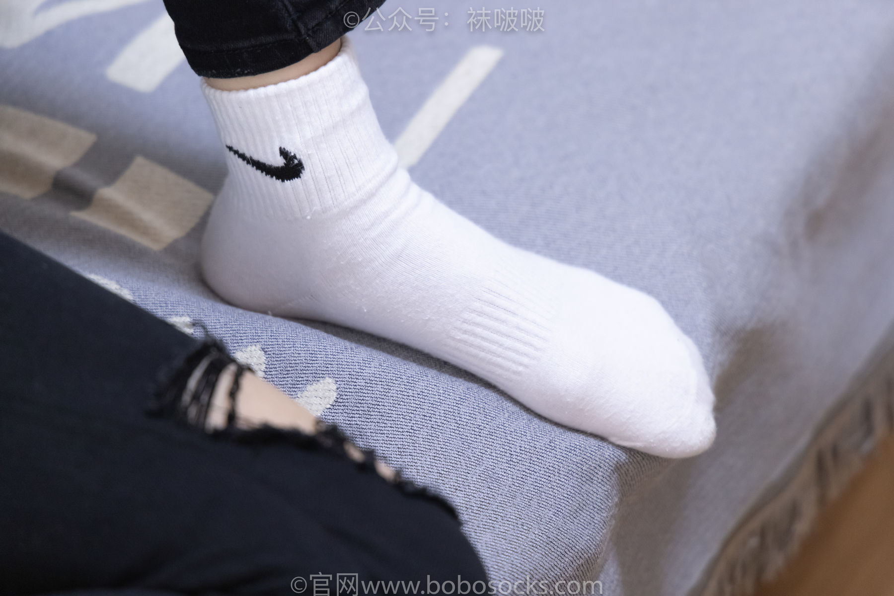 BoBoSocks袜啵啵 No.061 稚予-短靴、白棉袜、裸足/(145P)