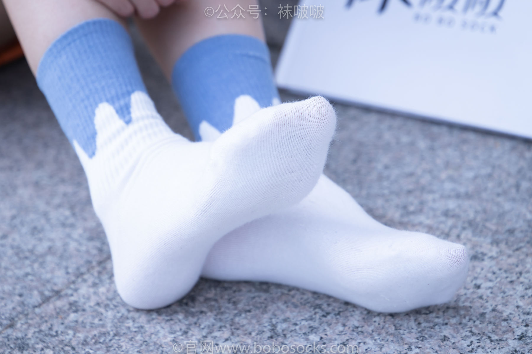 BoBoSocks袜啵啵 No.028 小米-运动鞋、白棉袜、裸足/(133P)