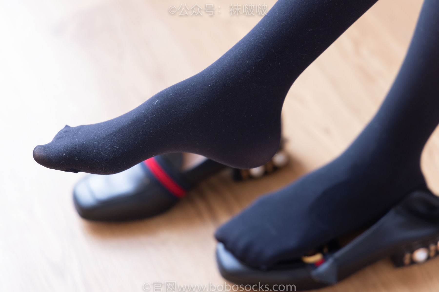 BoBoSocks袜啵啵 No.064 稚予-平底鞋、厚黑丝/(137P)