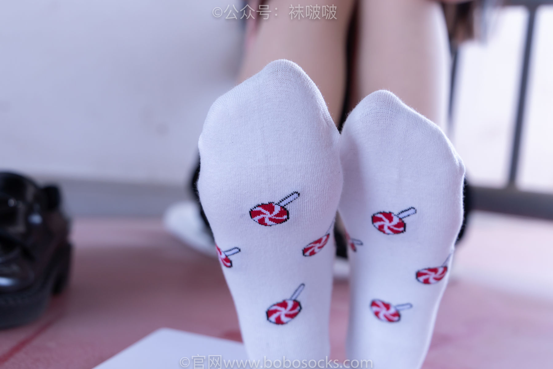 BoBoSocks袜啵啵 No.030 稚予- 皮鞋、短白棉袜、肉丝/(141P)