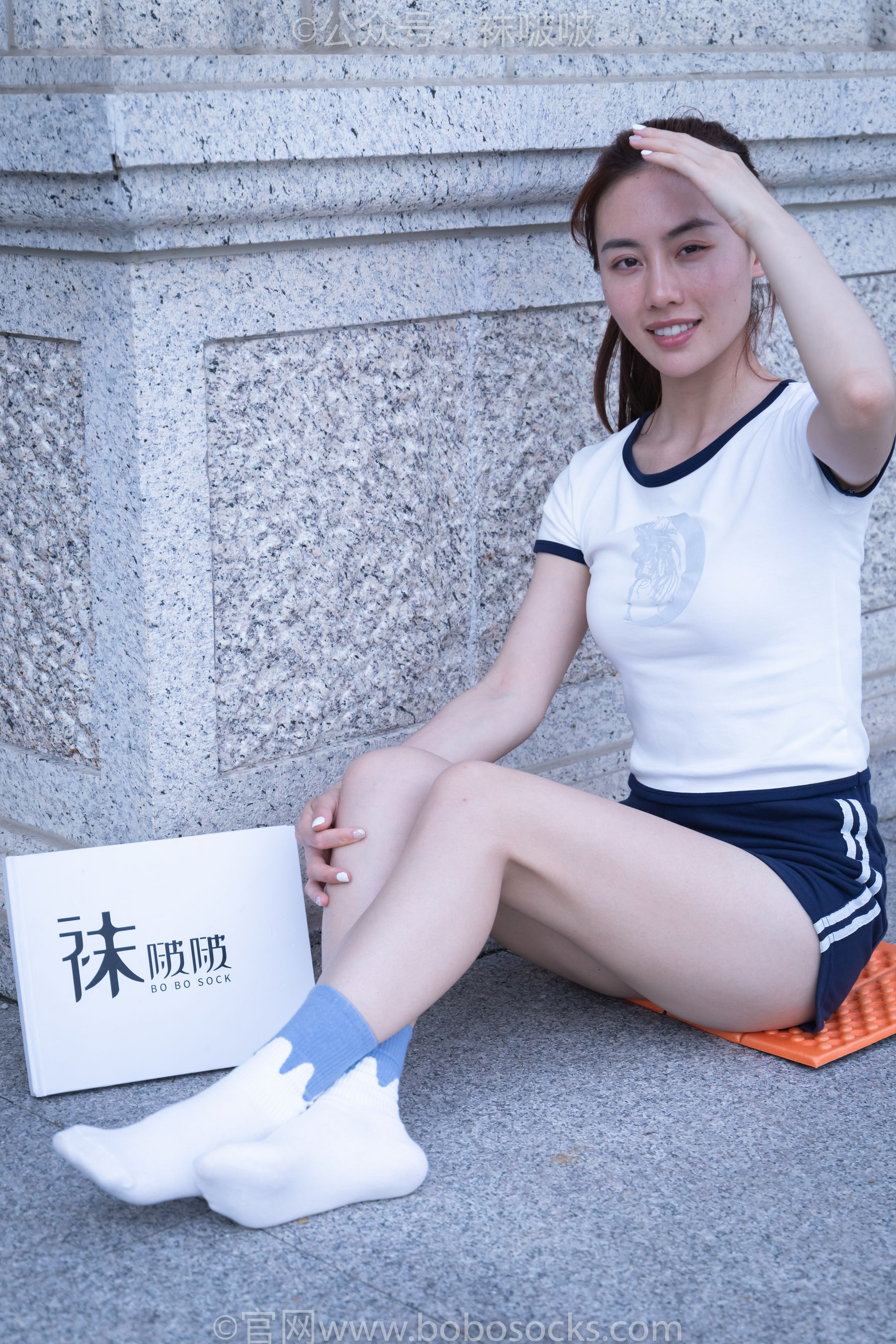 BoBoSocks袜啵啵 No.028 小米-运动鞋、白棉袜、裸足/(133P)