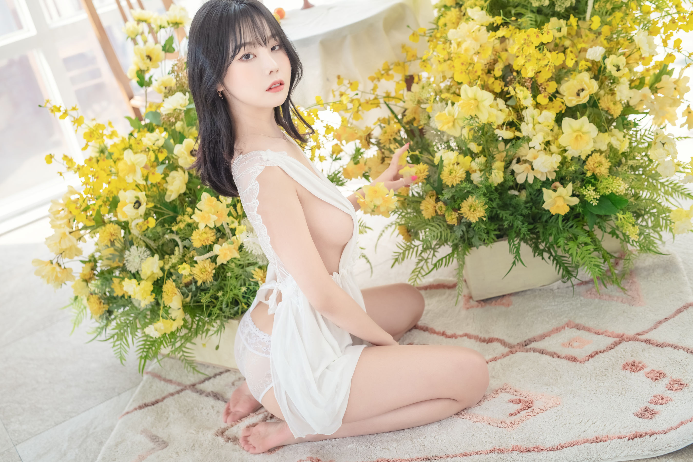 [PATREON] Yuna - Flowers/(26P)