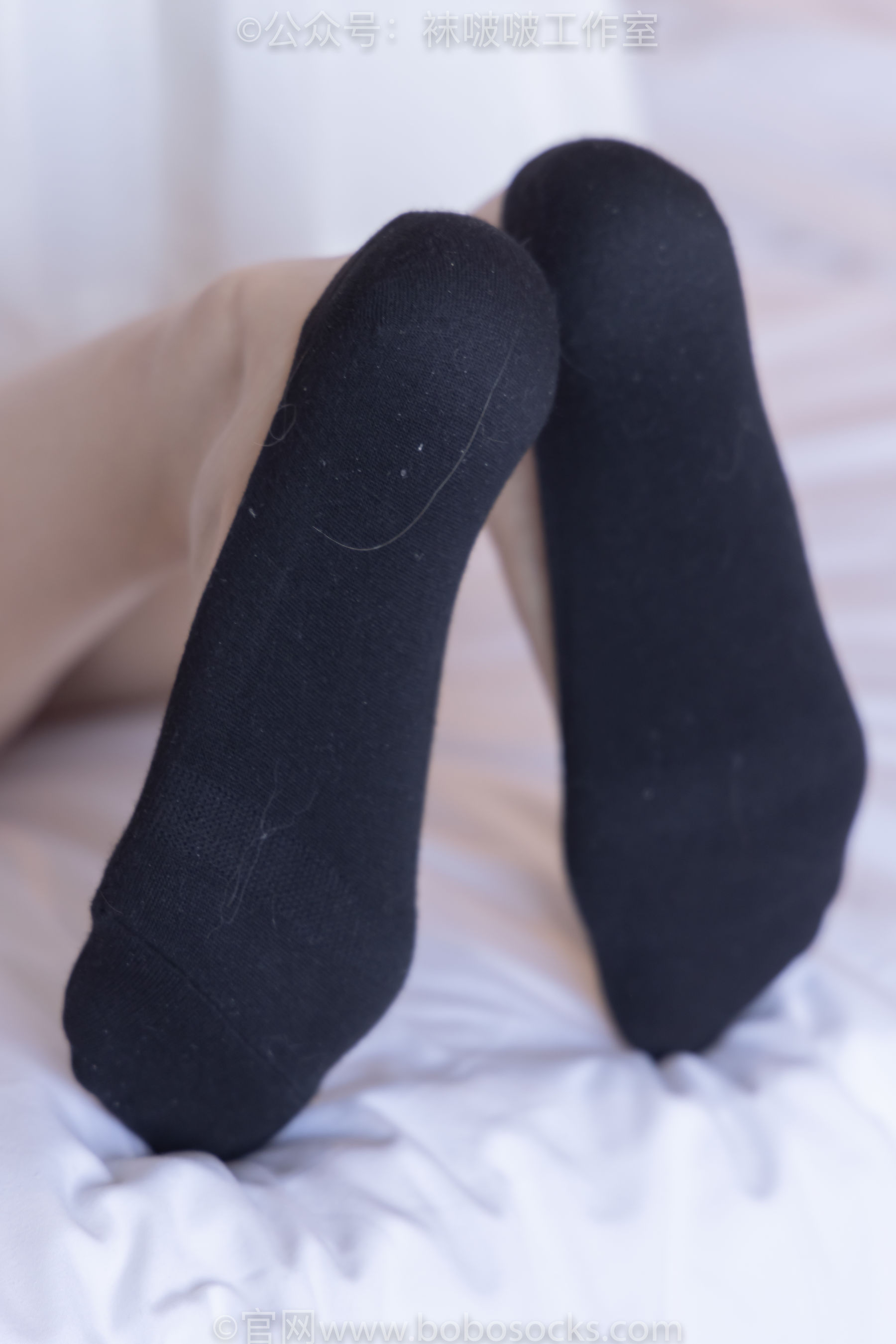 BoBoSocks袜啵啵 No.091 稚予-板鞋、淡粉色船袜、黑色船袜、裸足/(148P)