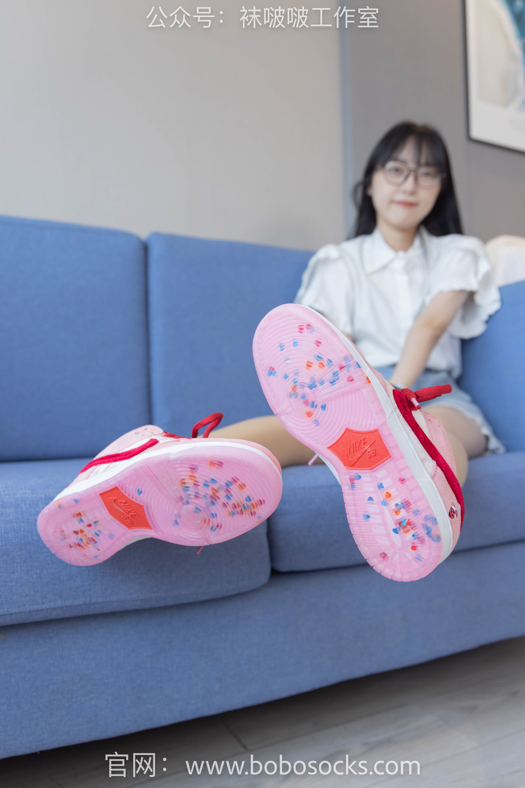 BoBoSocks袜啵啵 No.097 稚予-板鞋、玻璃丝短袜、肉丝/(140P)