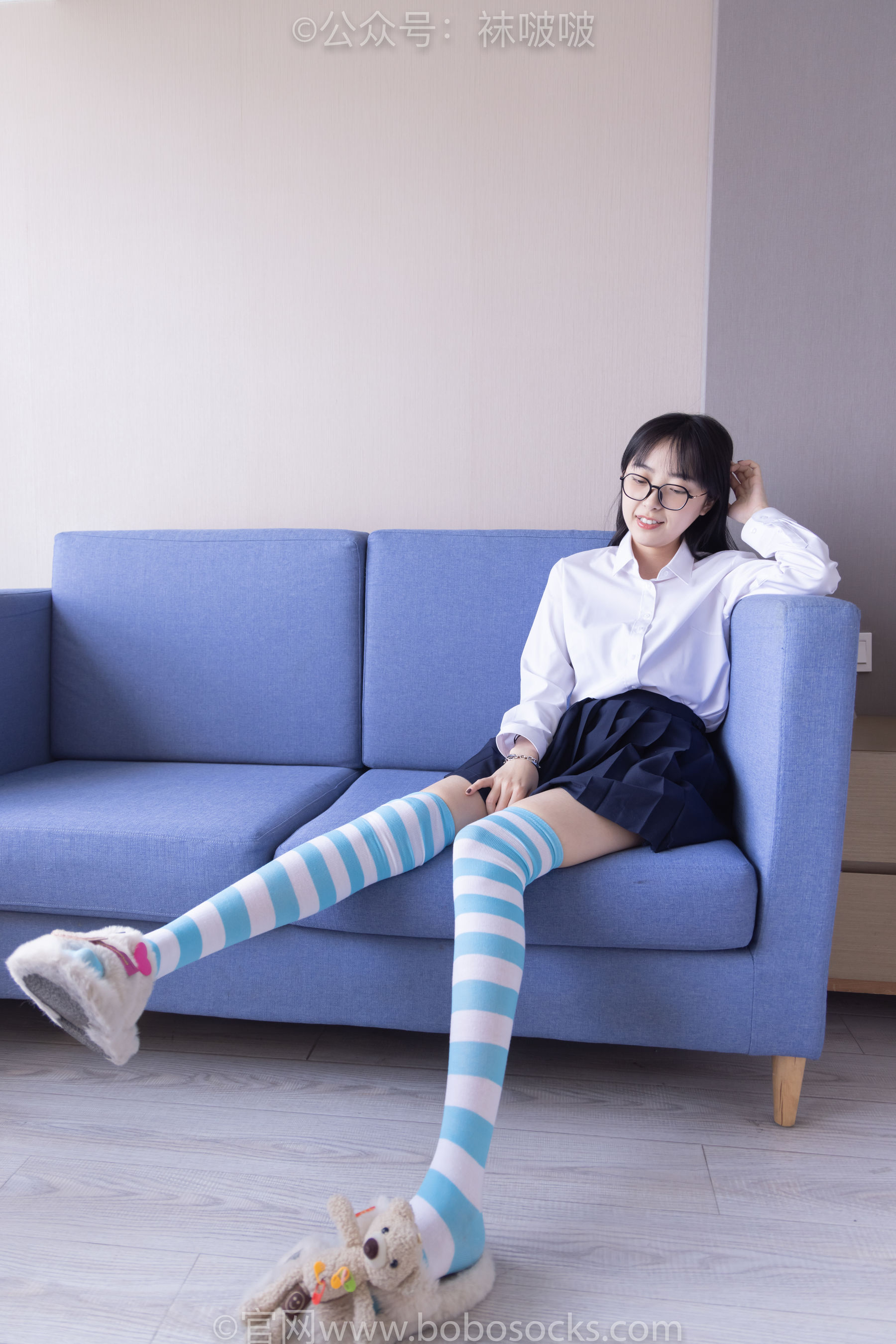 BoBoSocks袜啵啵 No.070 稚予-皮鞋、拖鞋、过膝袜、白棉袜/(148P)