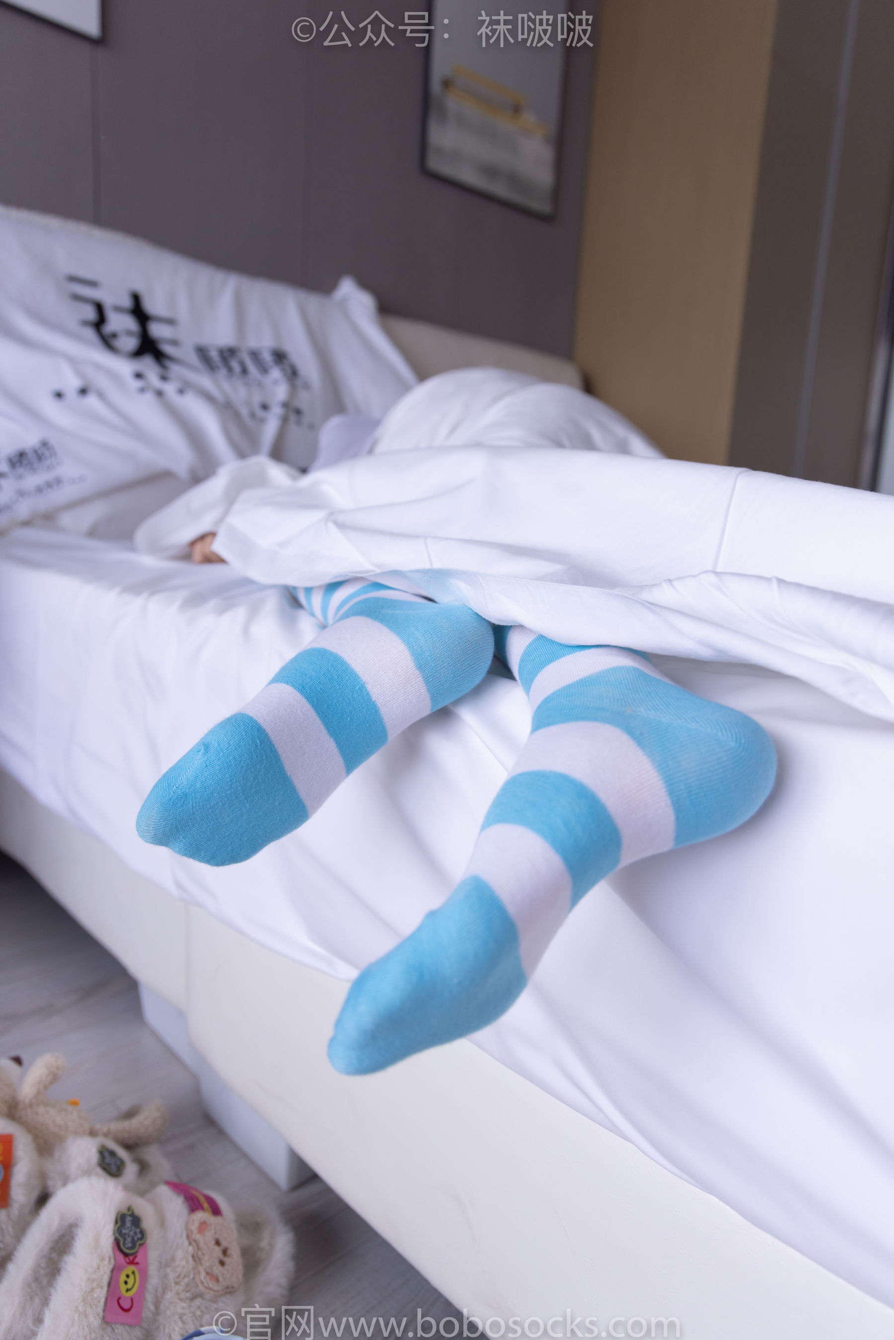 BoBoSocks袜啵啵 No.070 稚予-皮鞋、拖鞋、过膝袜、白棉袜/(148P)