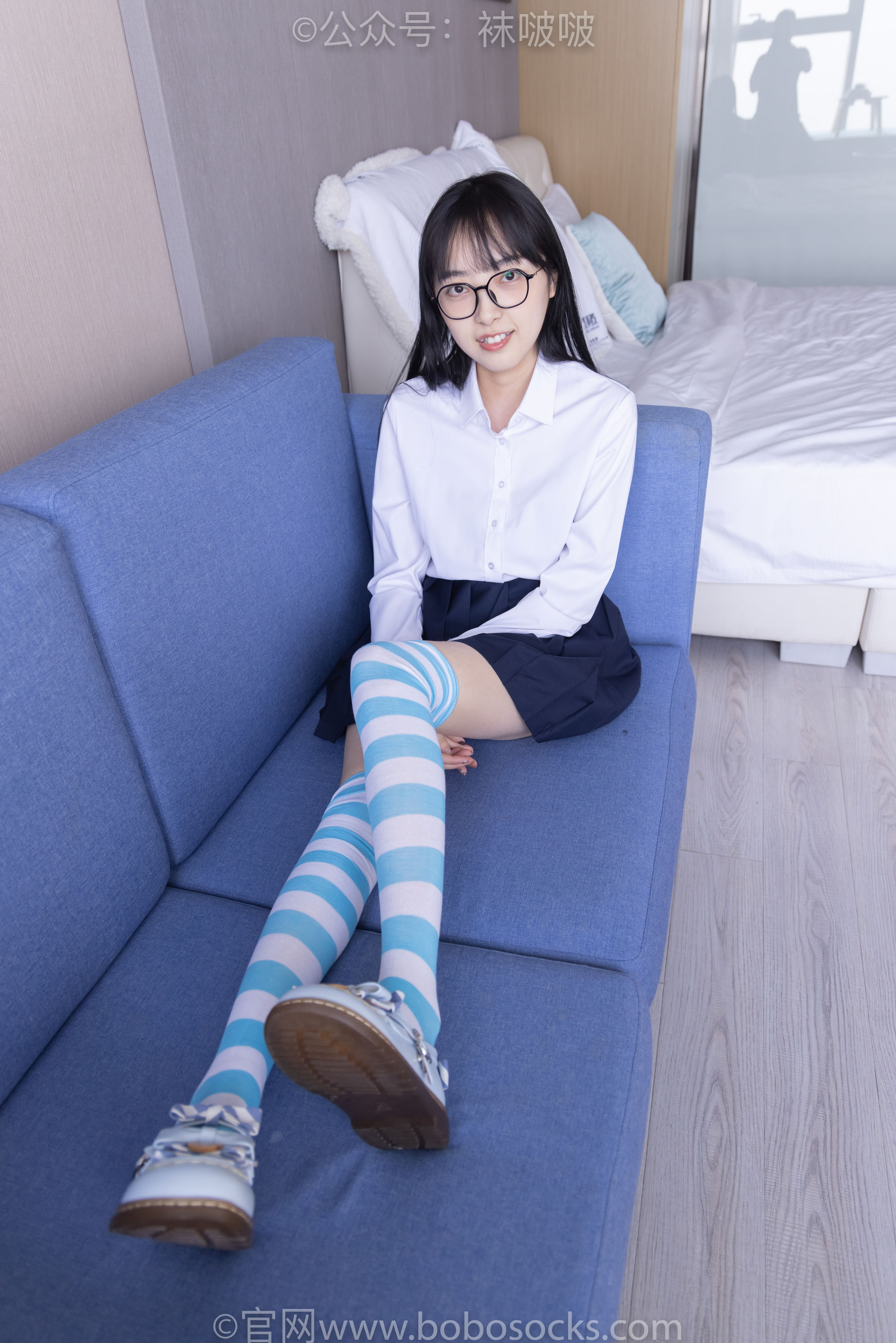 BoBoSocks袜啵啵 No.070 稚予-皮鞋、拖鞋、过膝袜、白棉袜/(148P)